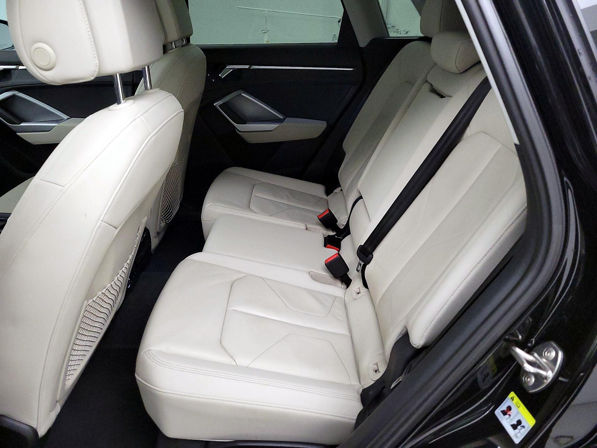 Thumbnail: 2019 Audi Q3 - 20