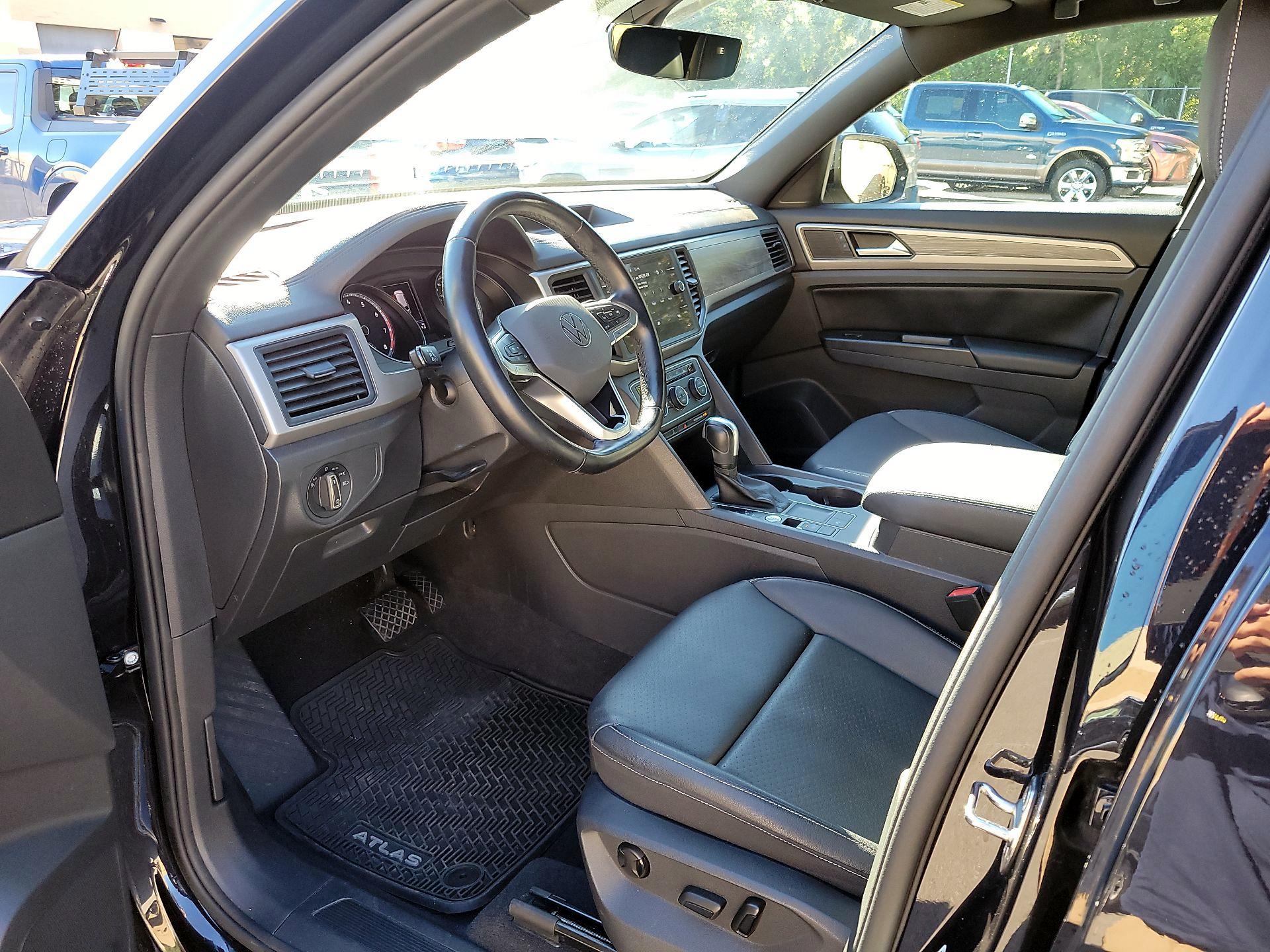 Thumbnail: 2020 Volkswagen Atlas - 9