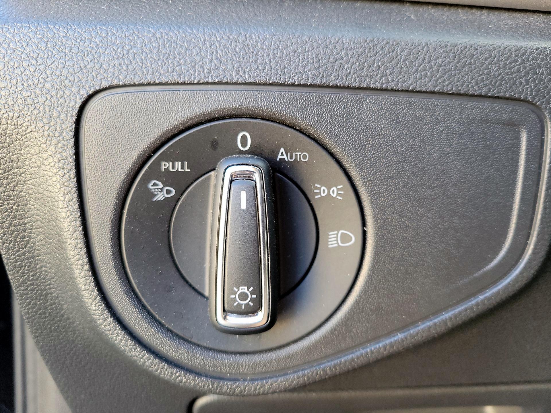 Thumbnail: 2020 Volkswagen Atlas - 11