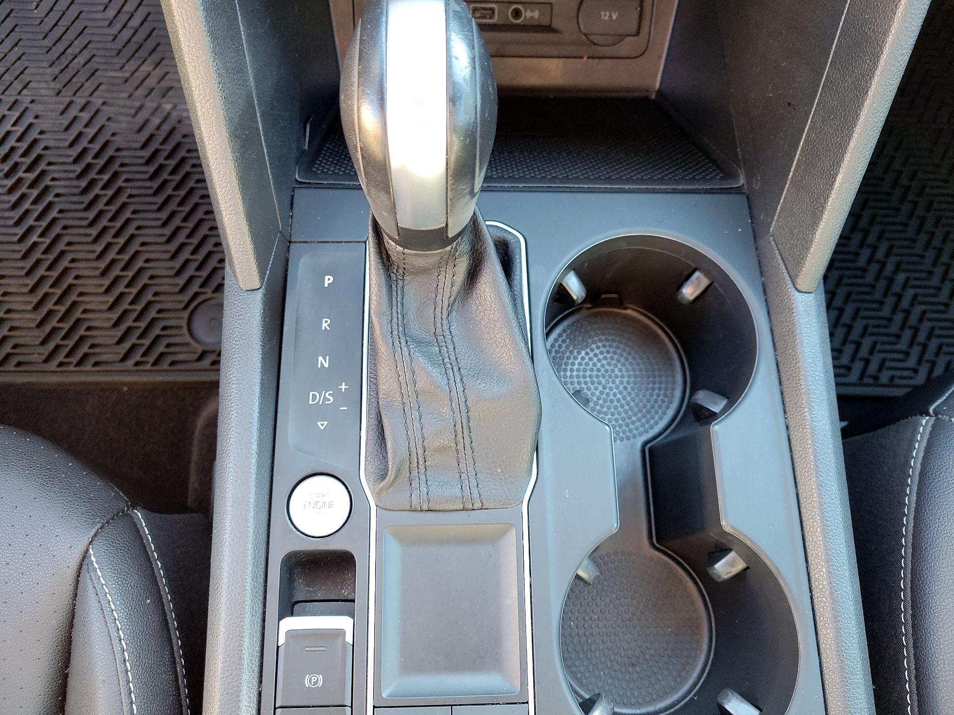 Thumbnail: 2020 Volkswagen Atlas - 15