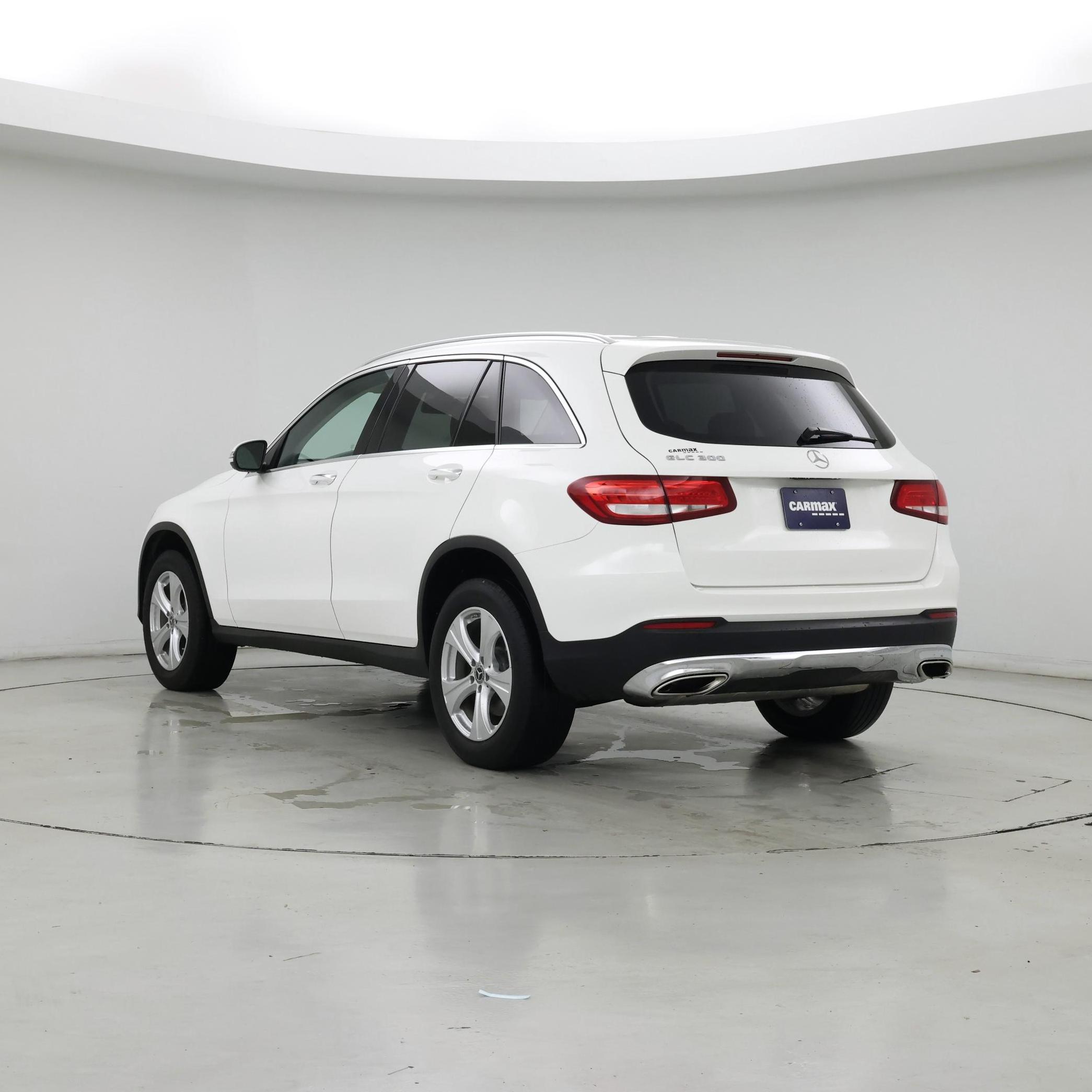 Thumbnail: 2018 Mercedes-Benz GLC - 2