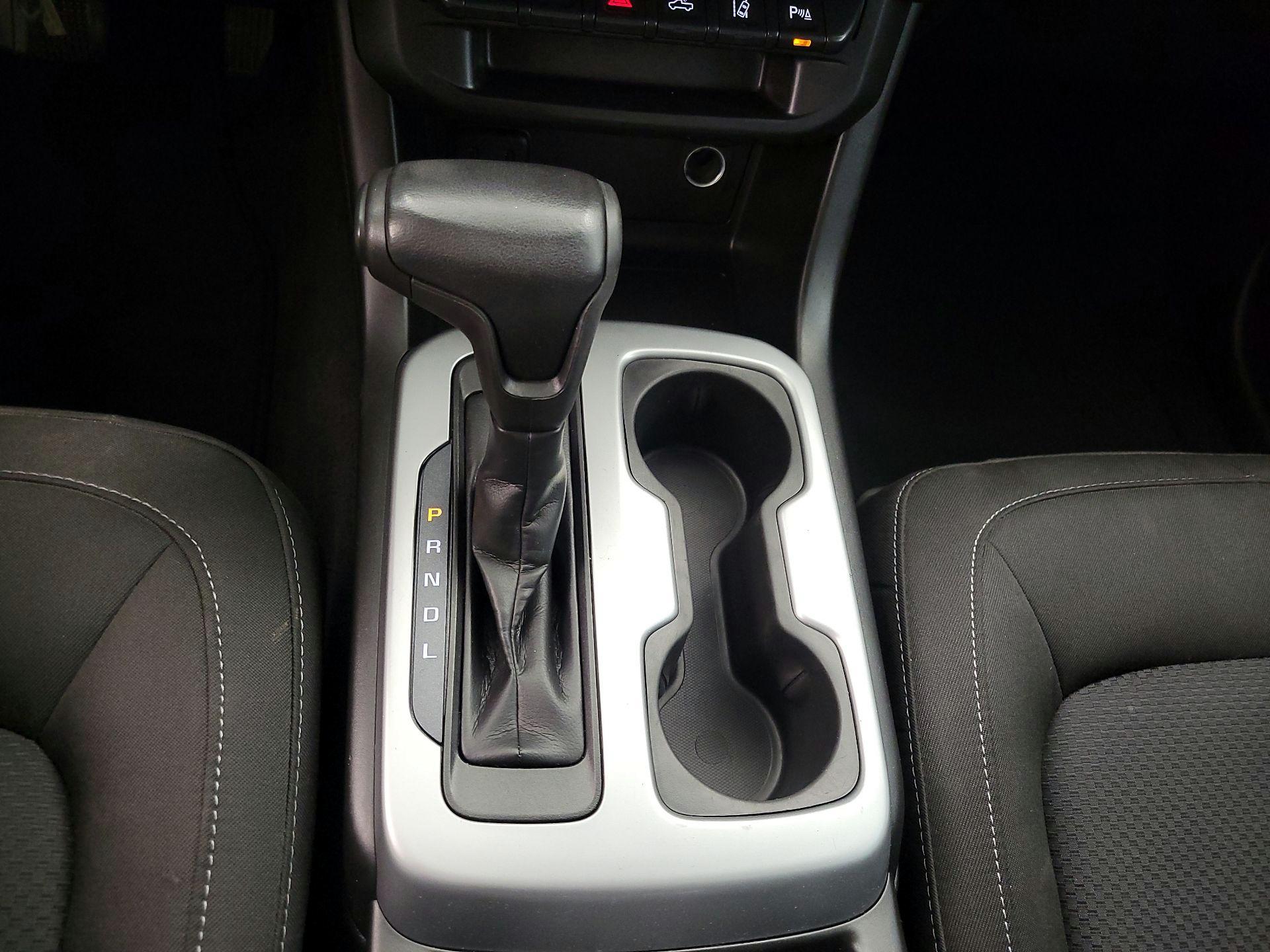 Thumbnail: 2021 Chevrolet Colorado - 17