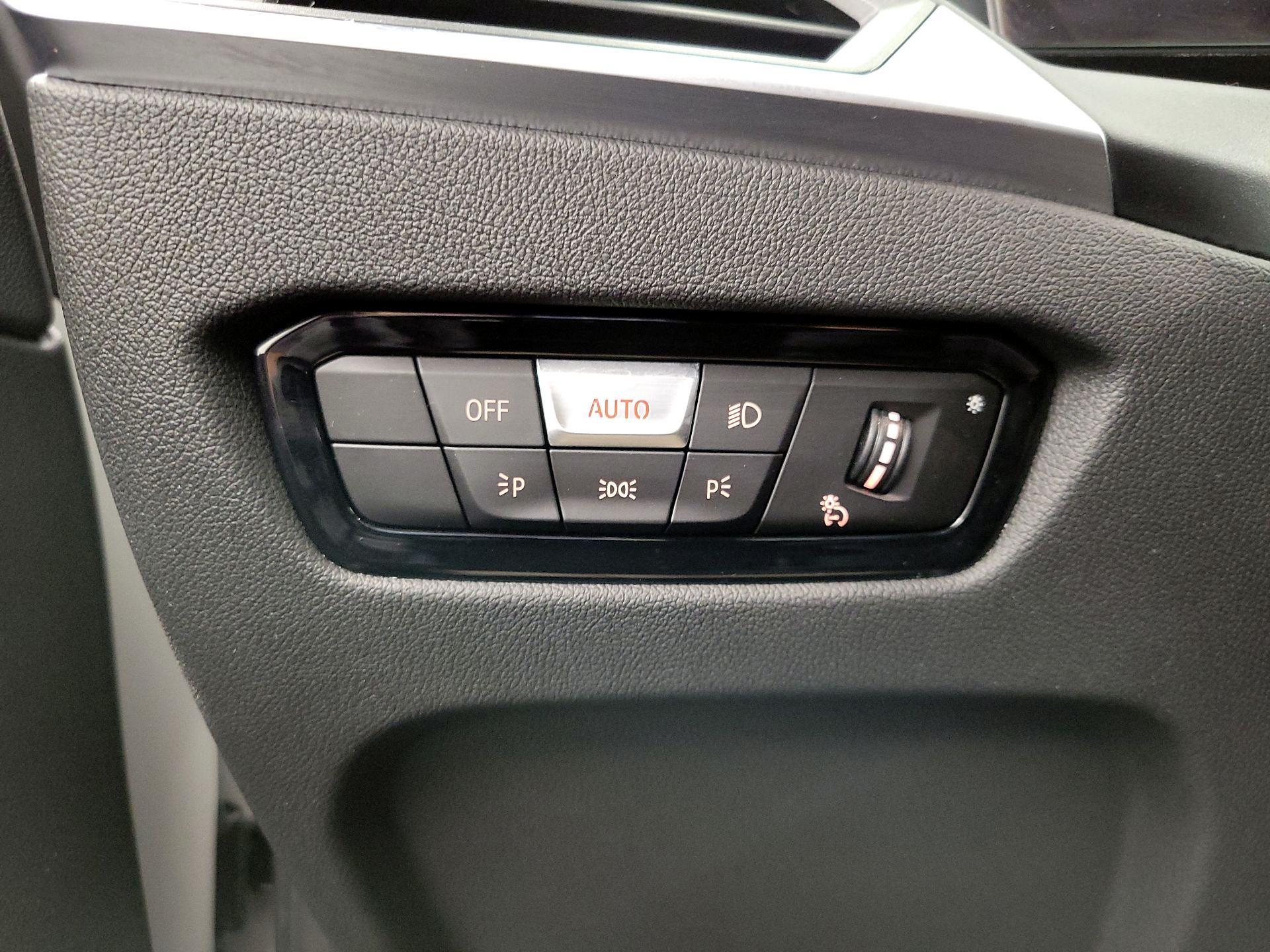 Thumbnail: 2023 BMW 2 Series - 13