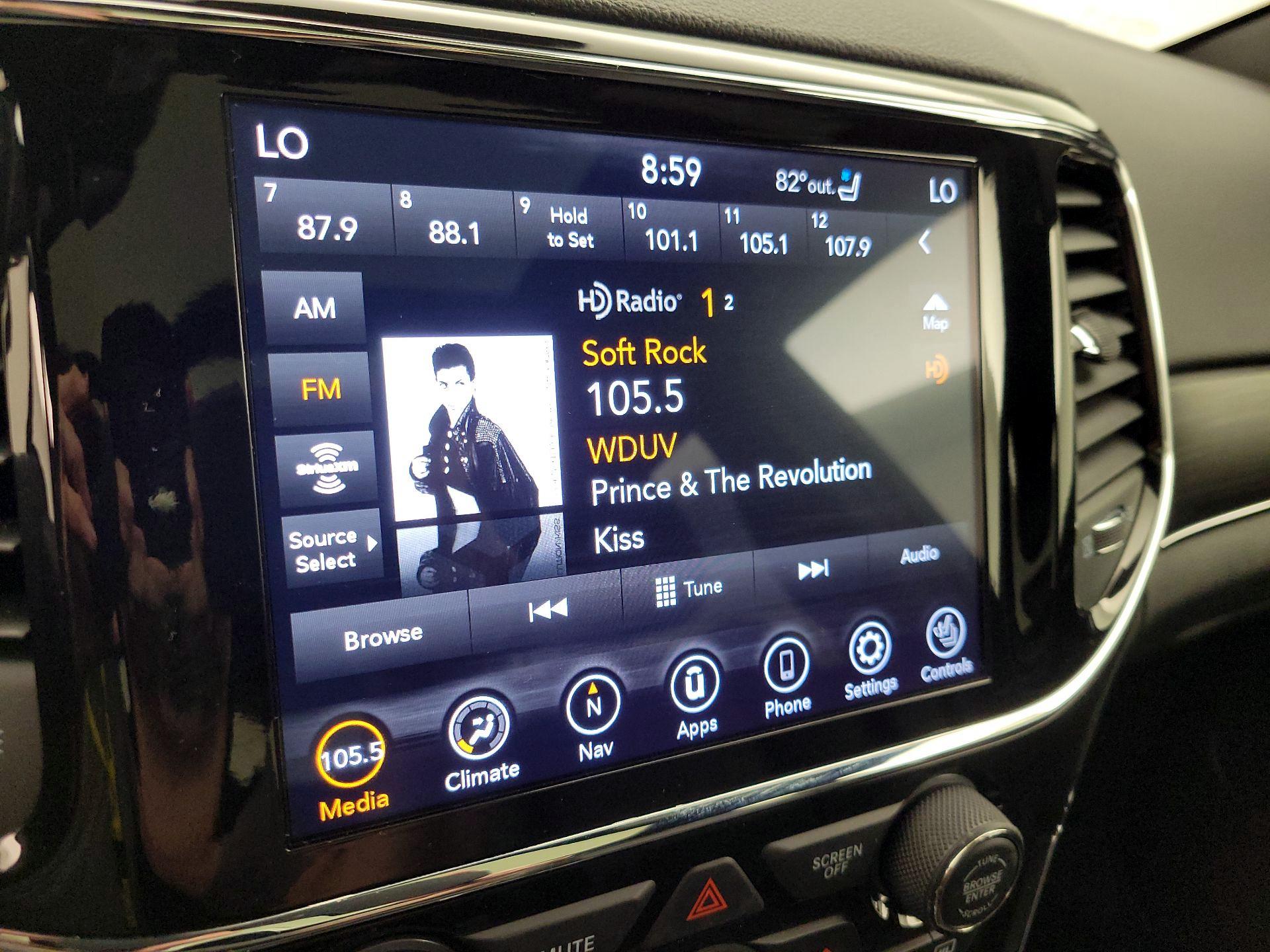 Thumbnail: 2021 Jeep Grand Cherokee - 16