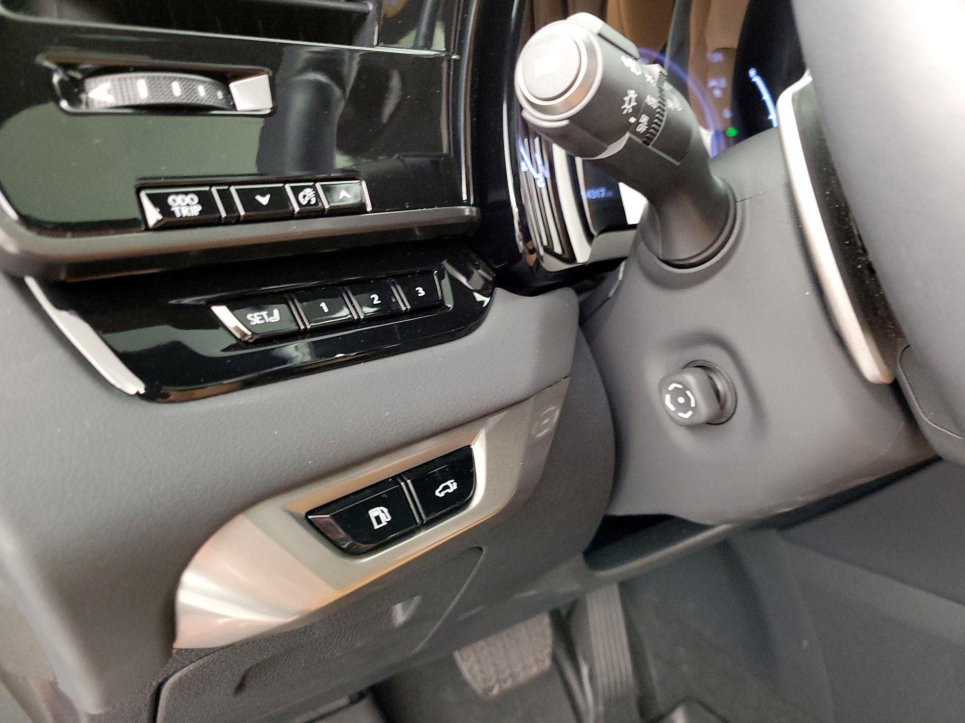 Thumbnail: 2024 Lexus RX - 13