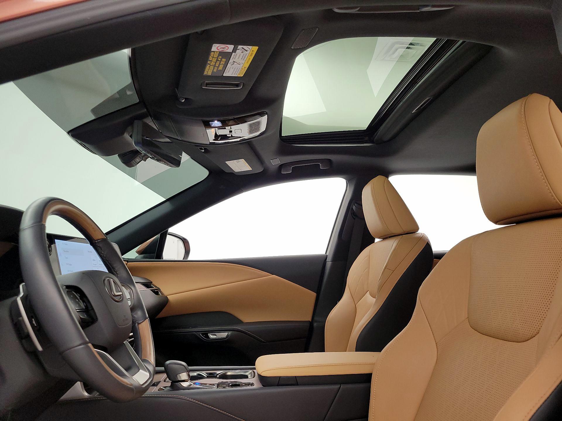 Thumbnail: 2024 Lexus RX - 19