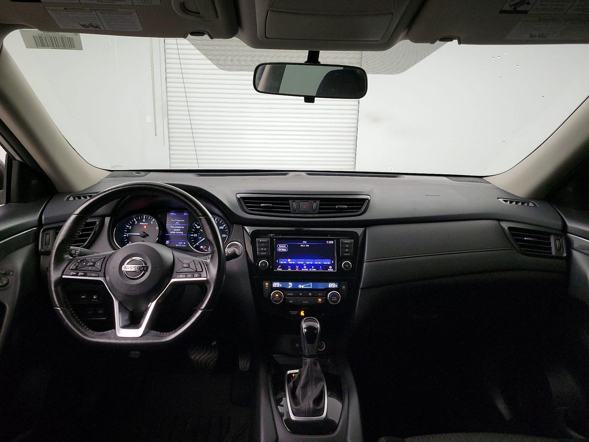 Thumbnail: 2018 Nissan Rogue - 9