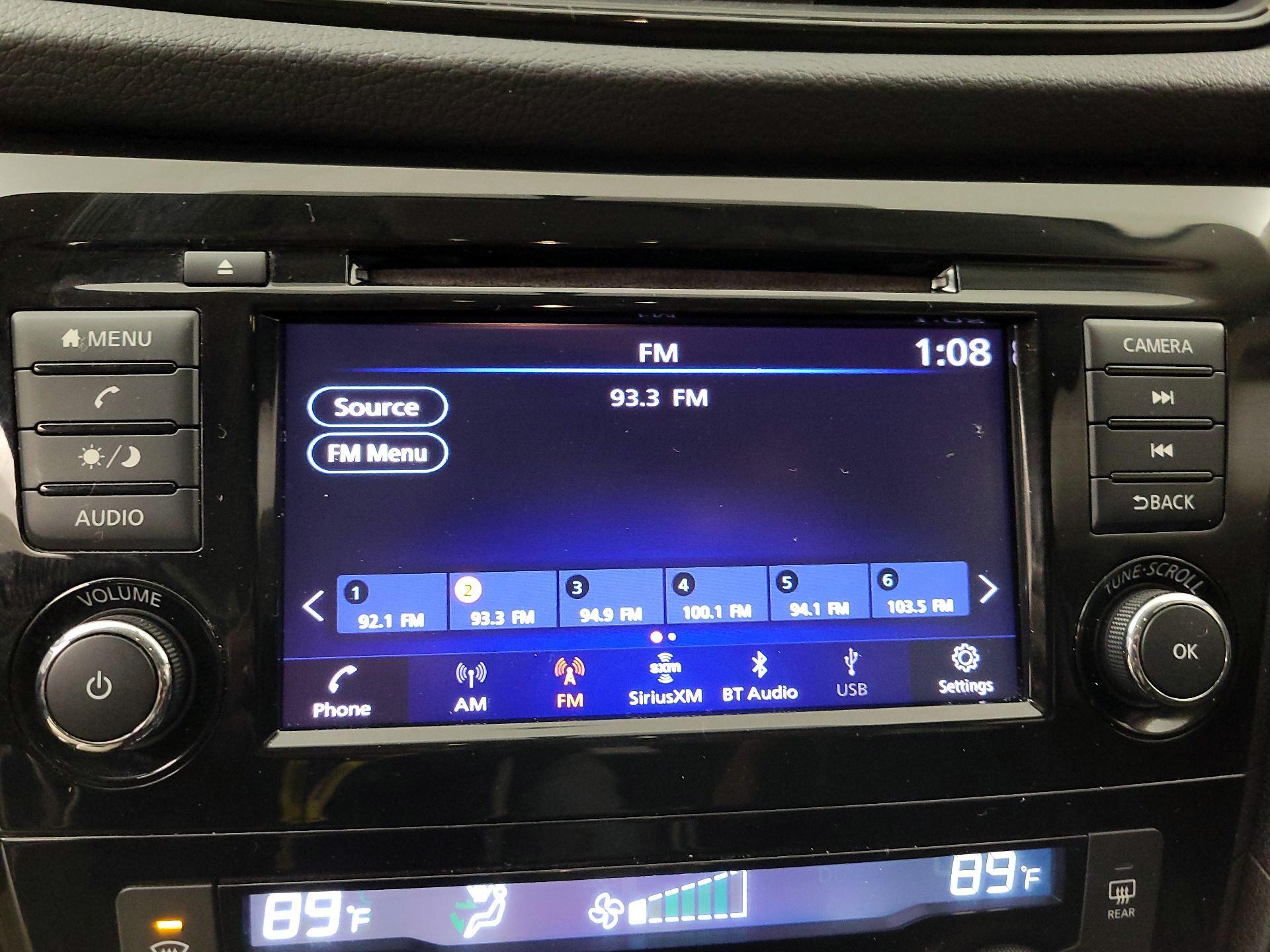 Thumbnail: 2018 Nissan Rogue - 15