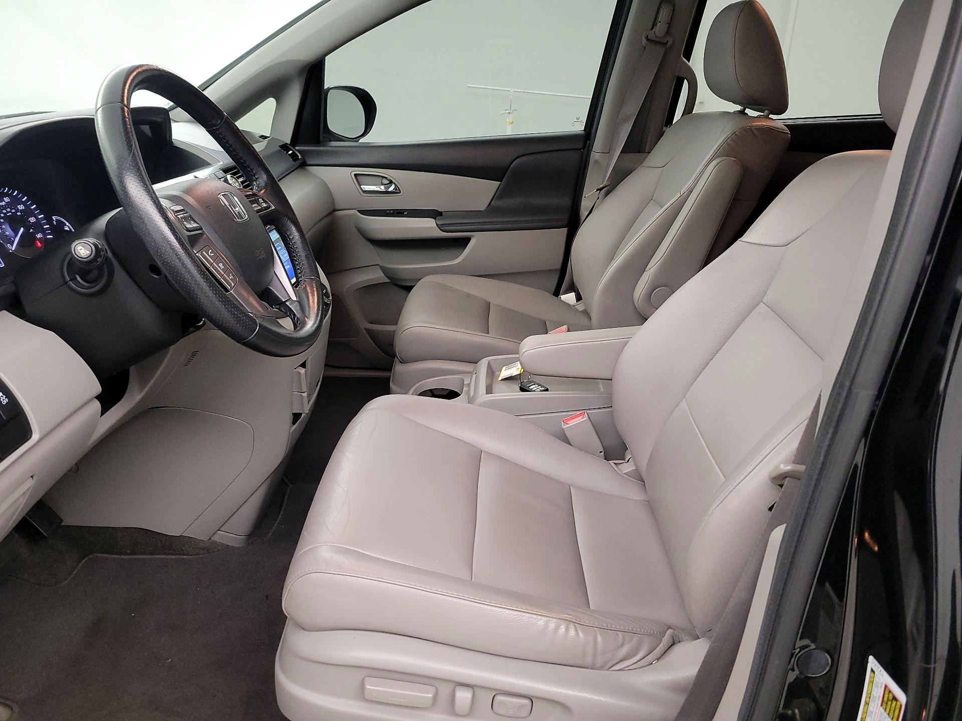 Thumbnail: 2014 Honda Odyssey - 11