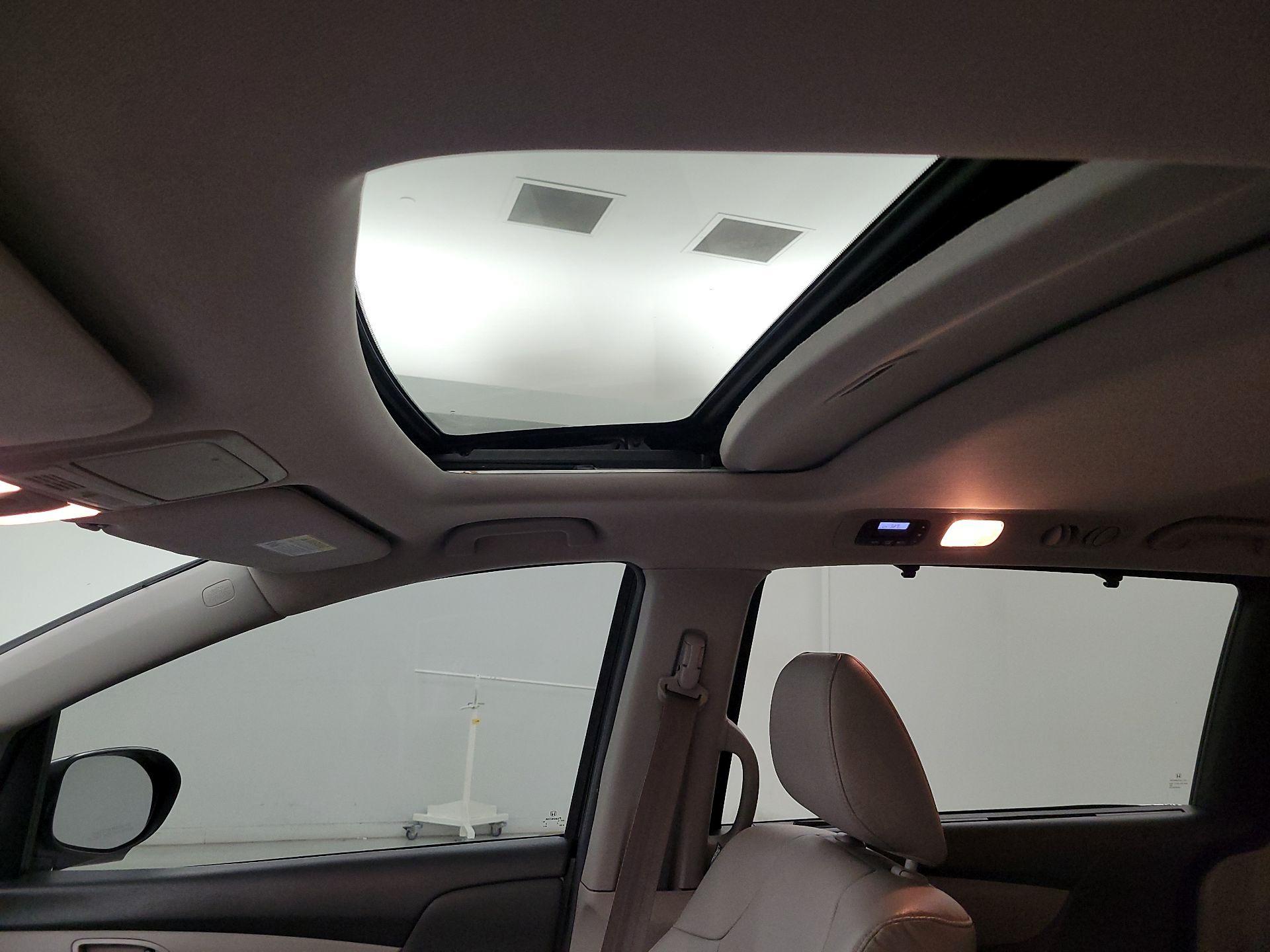 Thumbnail: 2014 Honda Odyssey - 19