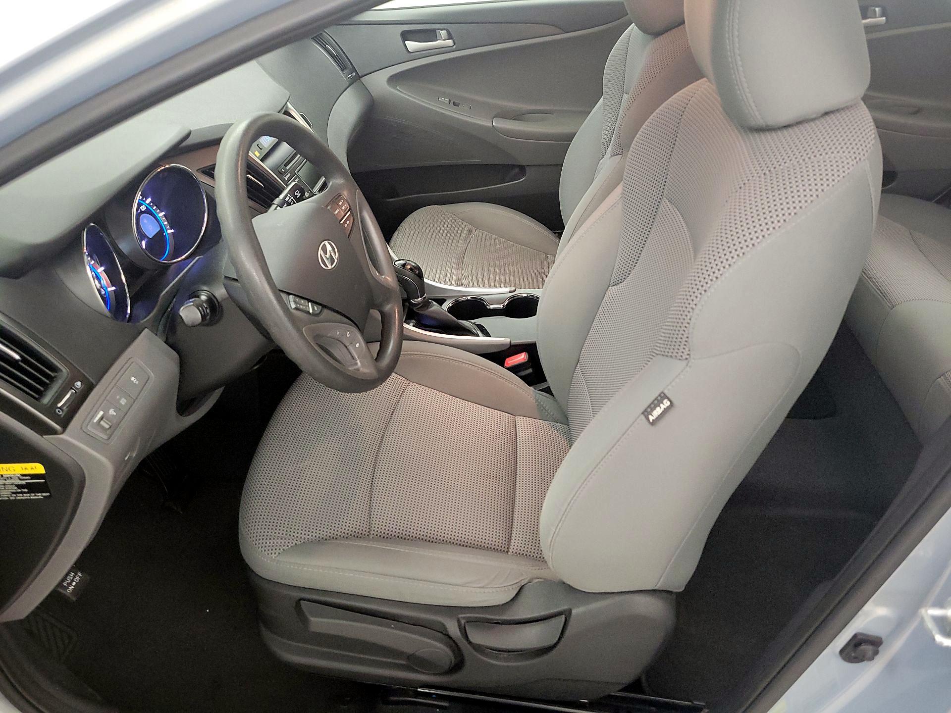 Thumbnail: 2014 Hyundai Sonata - 11