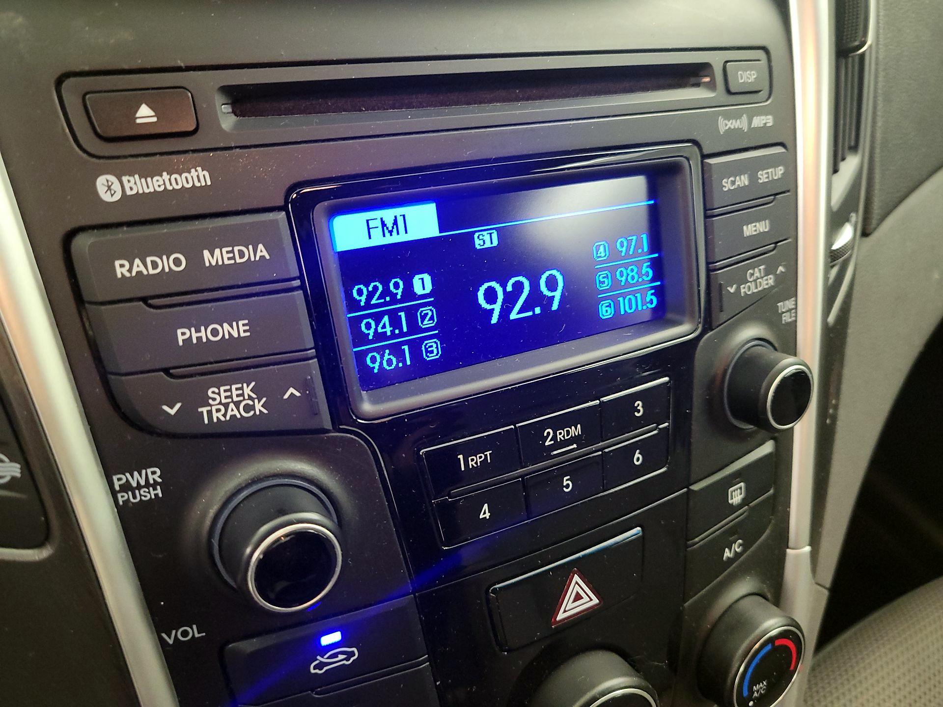 Thumbnail: 2014 Hyundai Sonata - 14