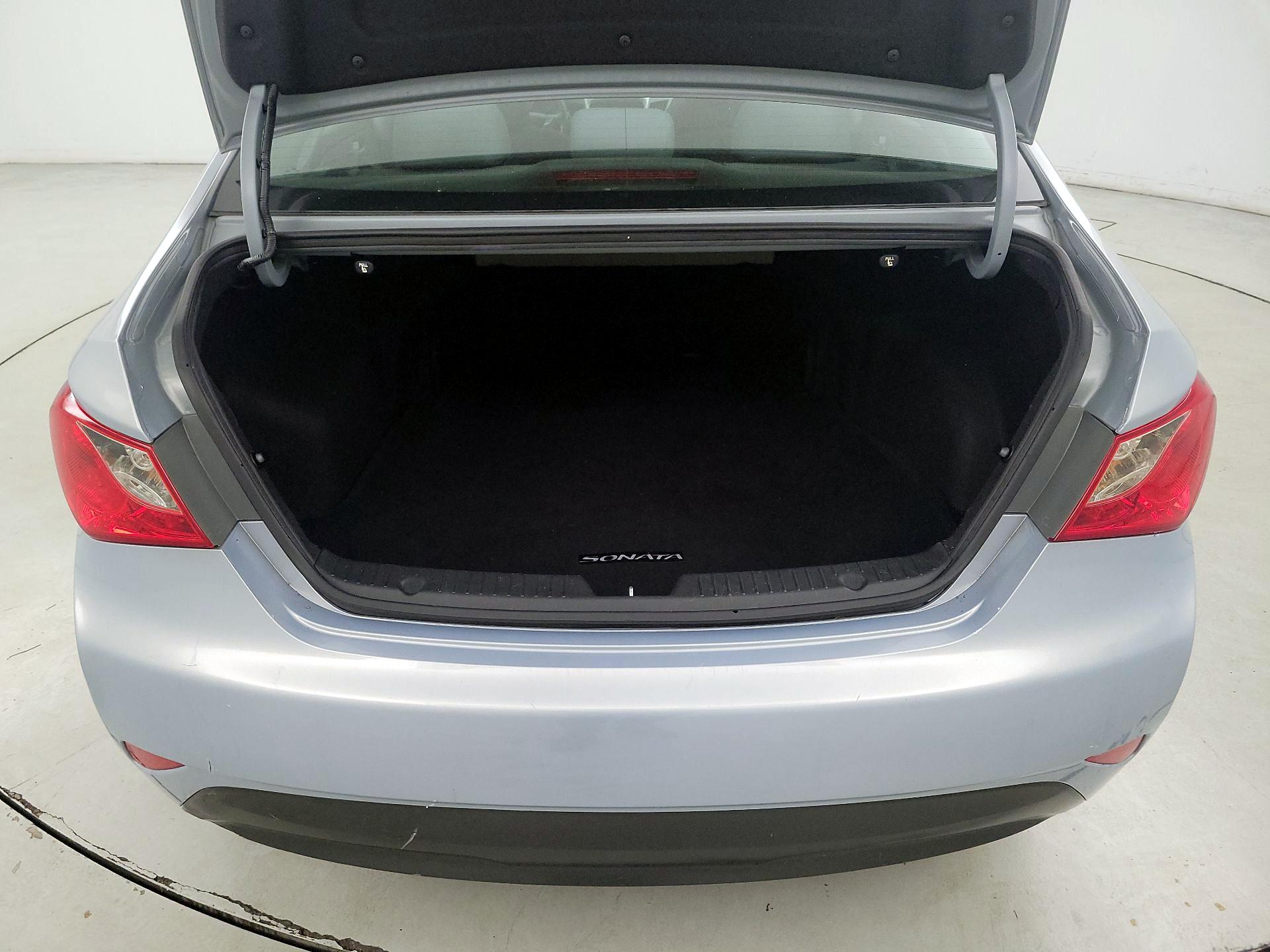 Thumbnail: 2014 Hyundai Sonata - 19