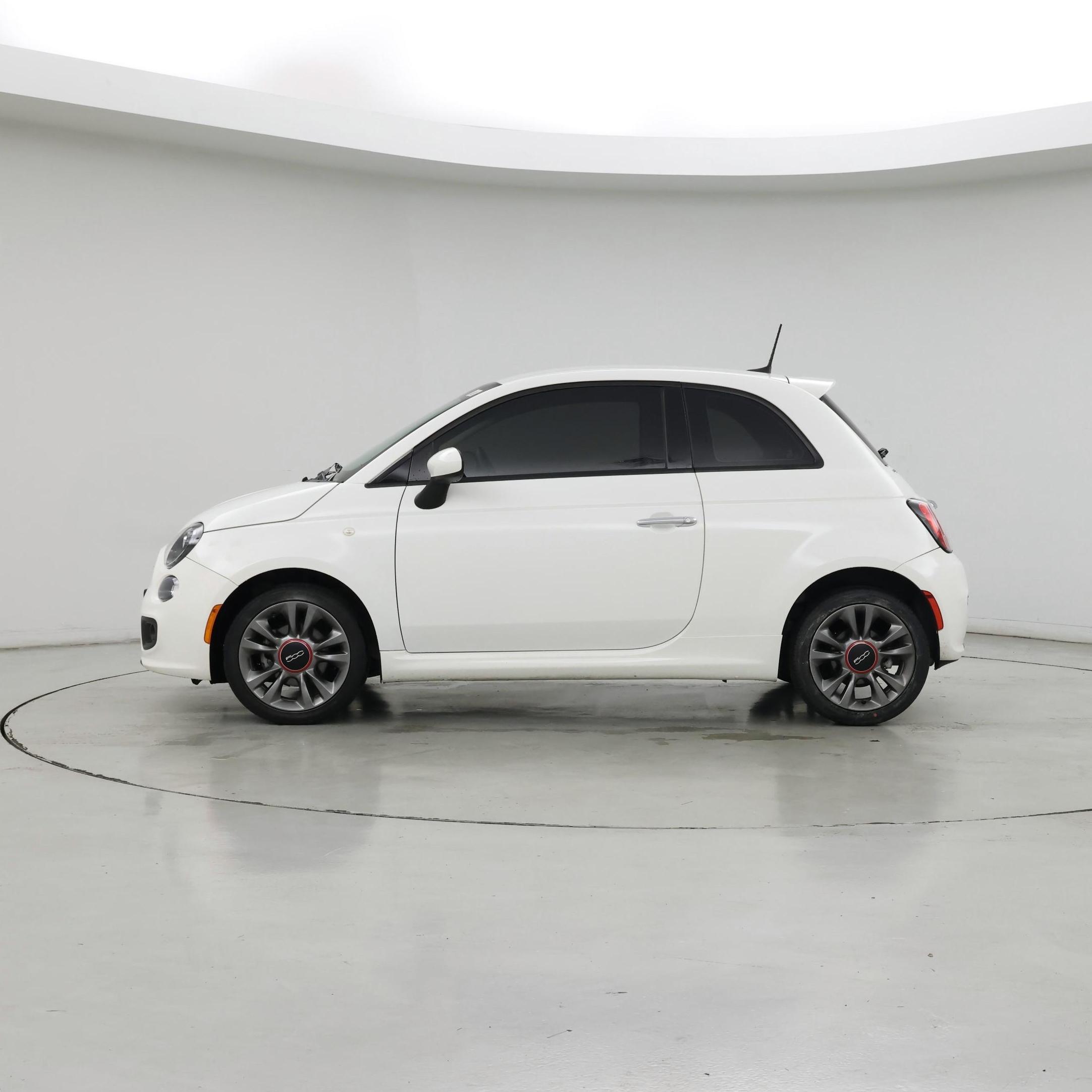 Thumbnail: 2017 Fiat 500 - 3