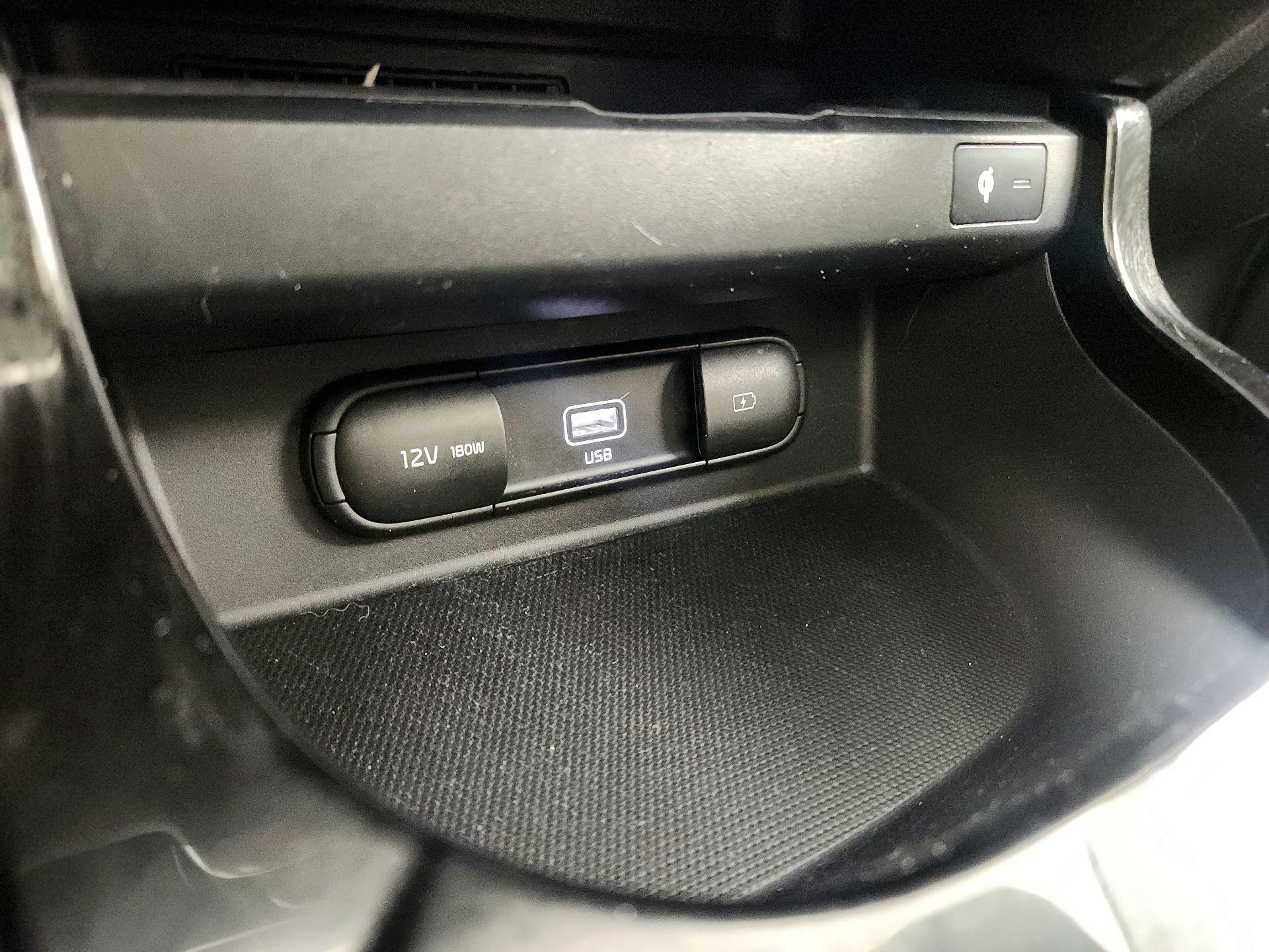 Thumbnail: 2021 Kia Seltos - 18