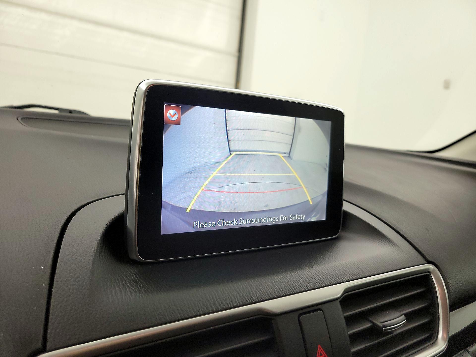 Thumbnail: 2016 Mazda Mazda3 - 15