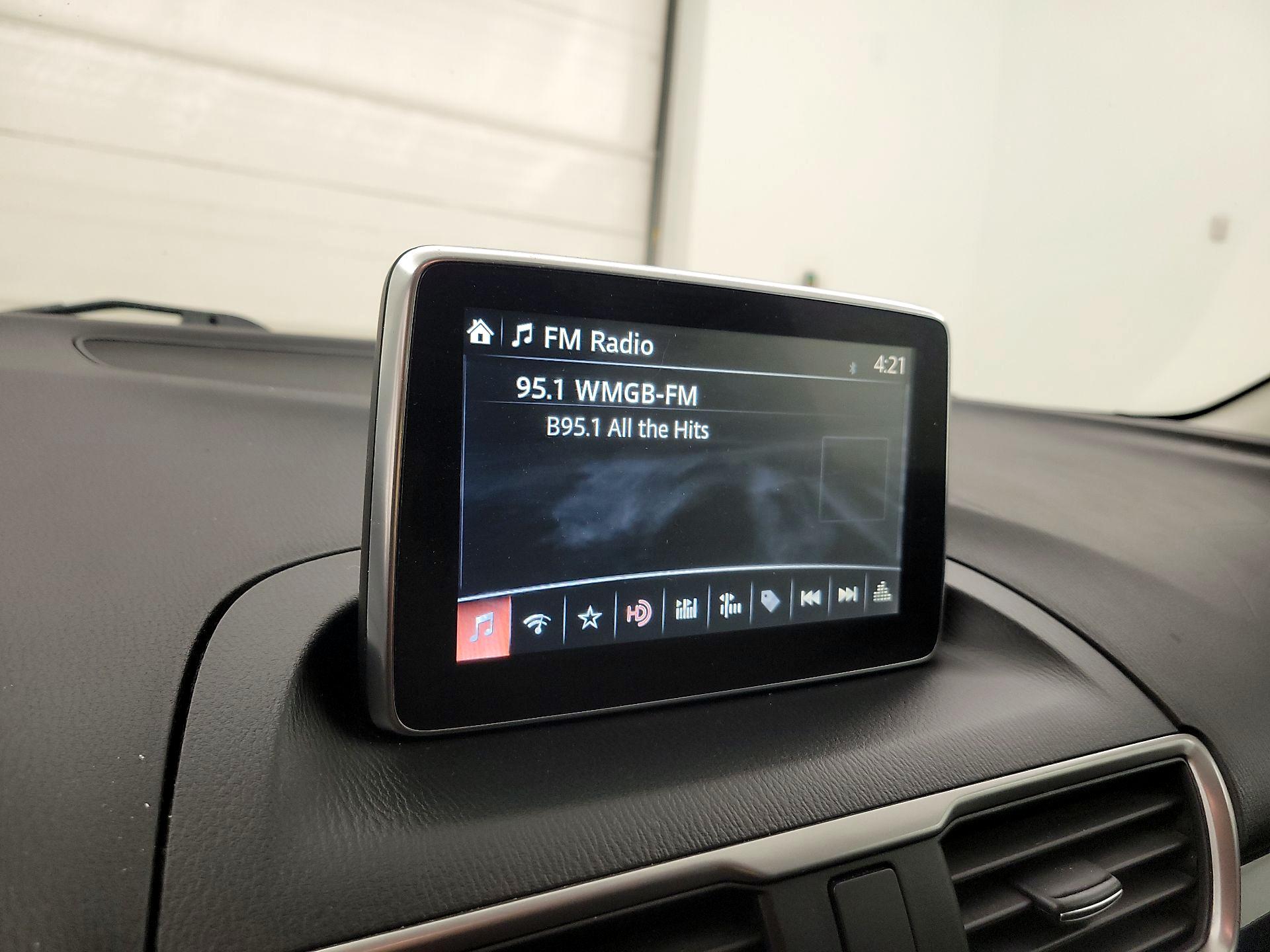 Thumbnail: 2016 Mazda Mazda3 - 16