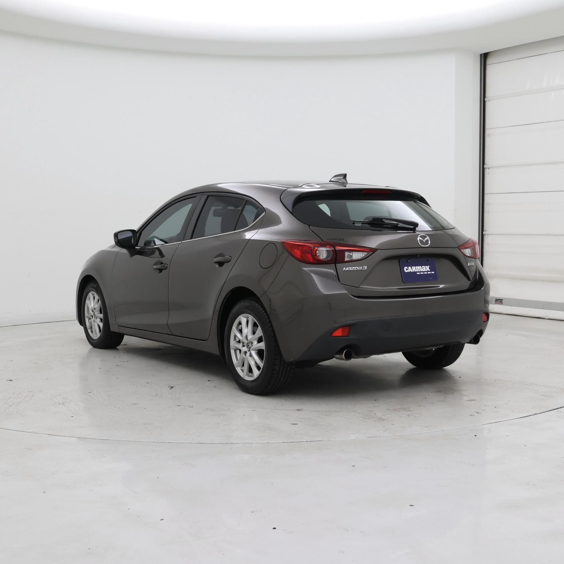 Thumbnail: 2016 Mazda Mazda3 - 2