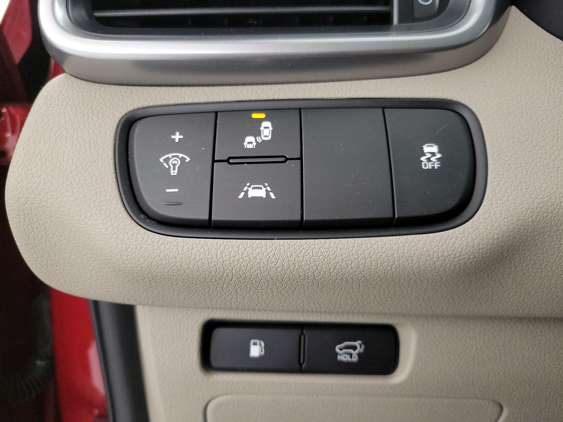 Thumbnail: 2020 Kia Sorento - 13