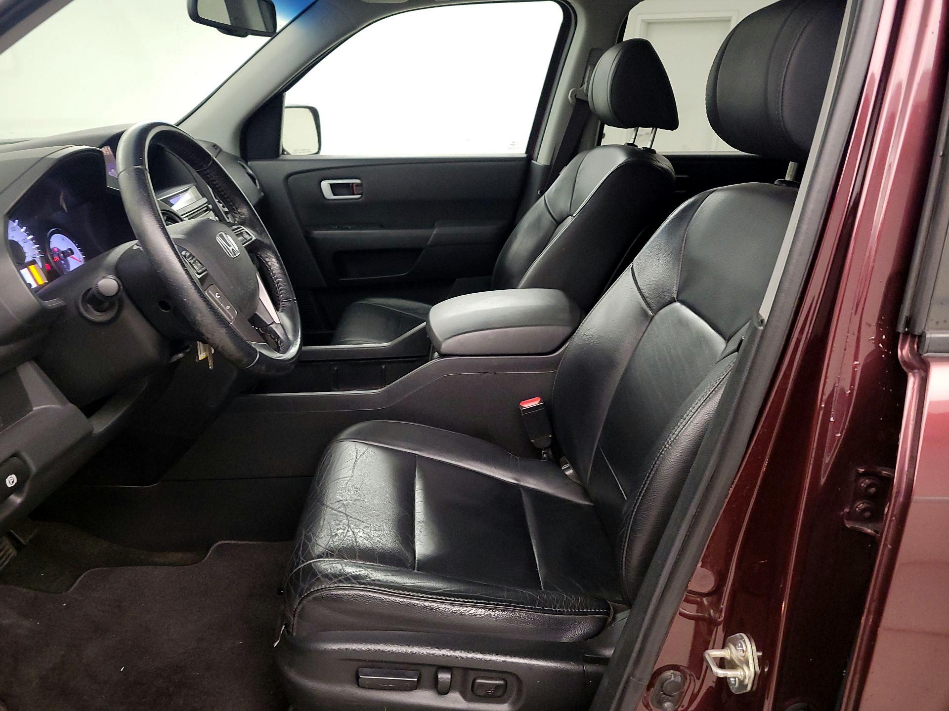 Thumbnail: 2015 Honda Pilot - 11