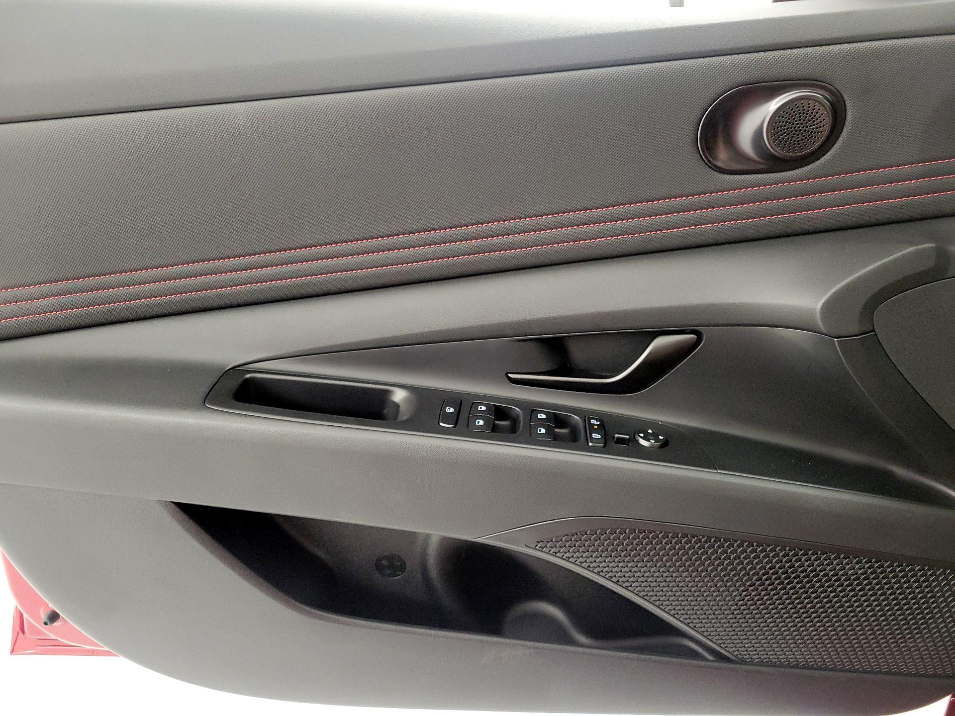 Thumbnail: 2024 Hyundai Elantra - 12