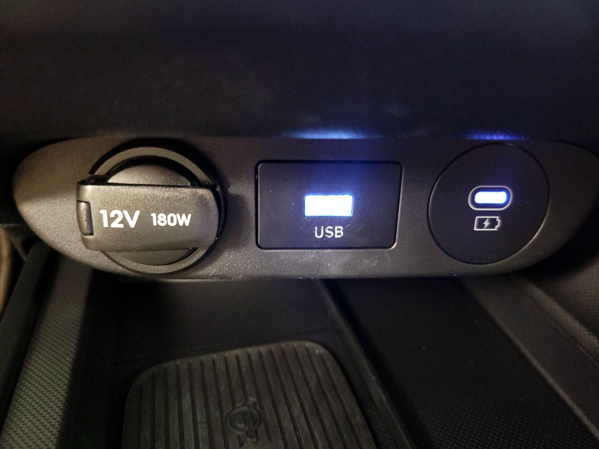 Thumbnail: 2024 Hyundai Elantra - 19