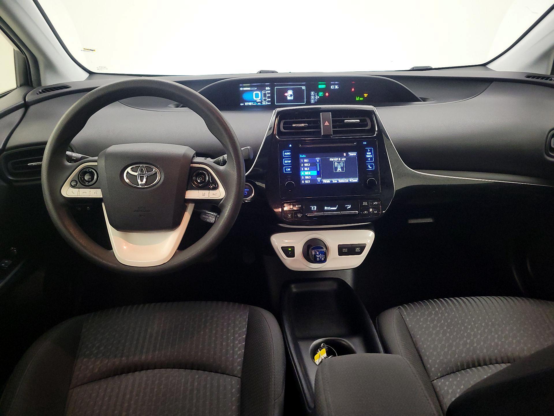 Thumbnail: 2018 Toyota Prius - 9