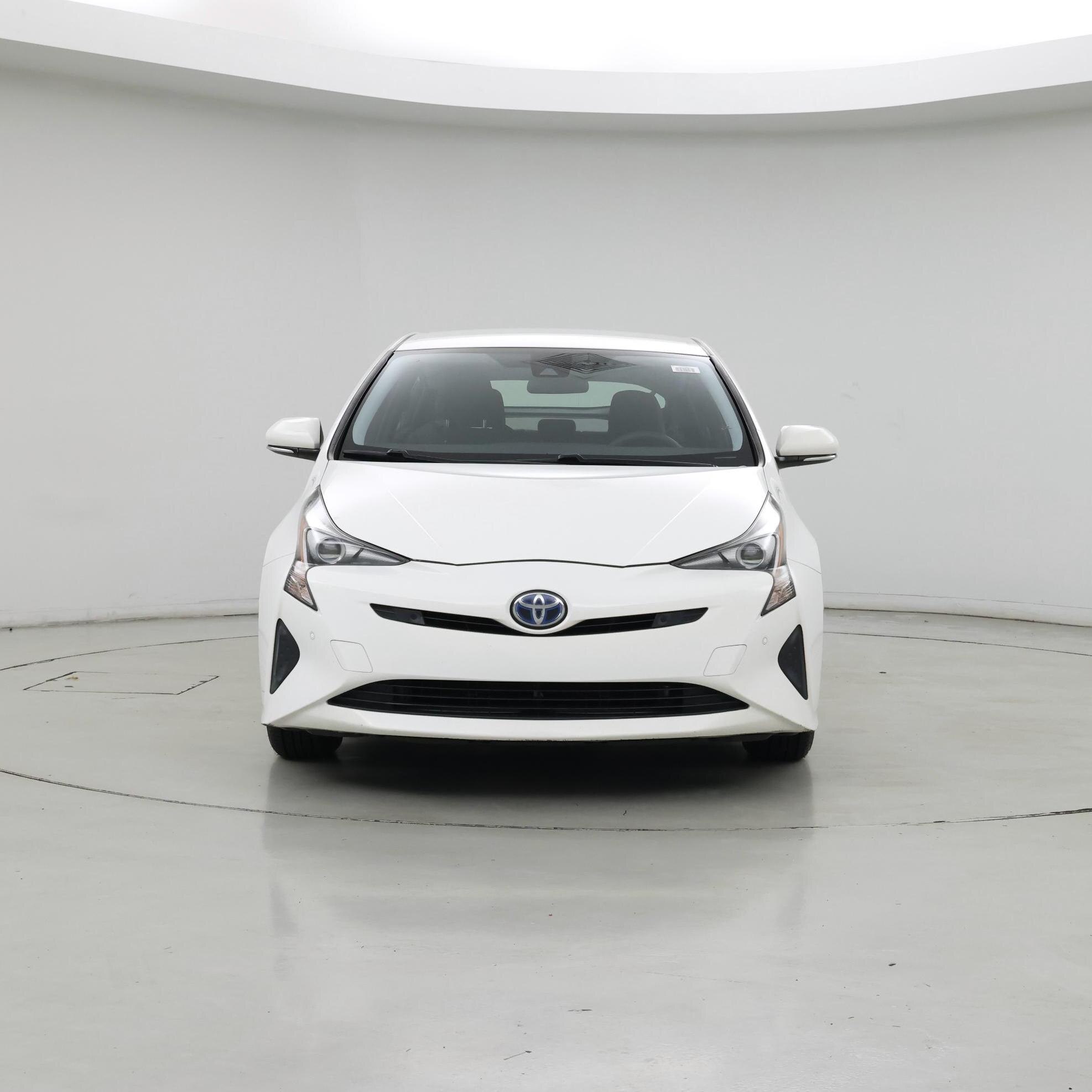 Thumbnail: 2018 Toyota Prius - 5