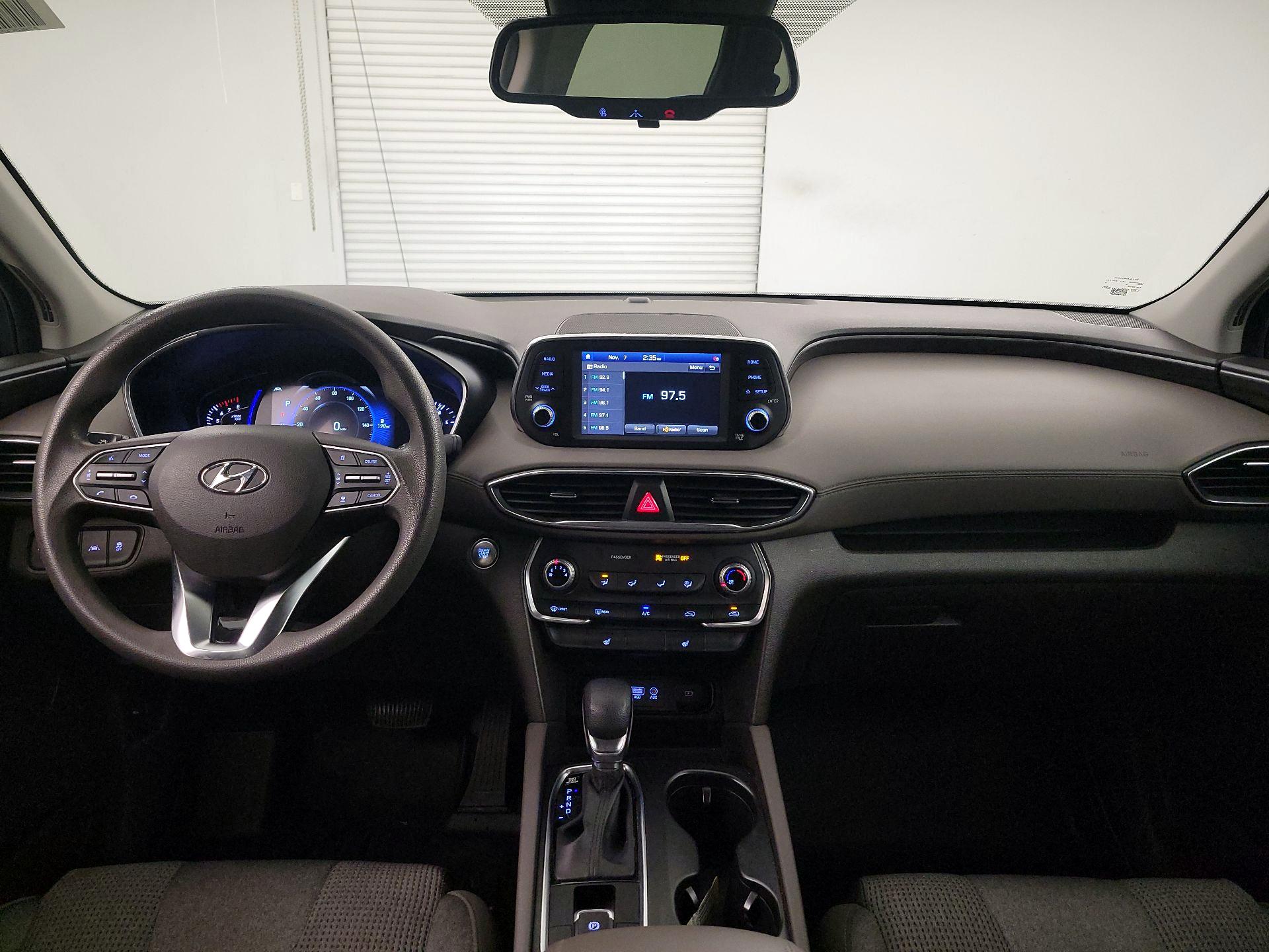 Thumbnail: 2020 Hyundai Santa Fe - 9