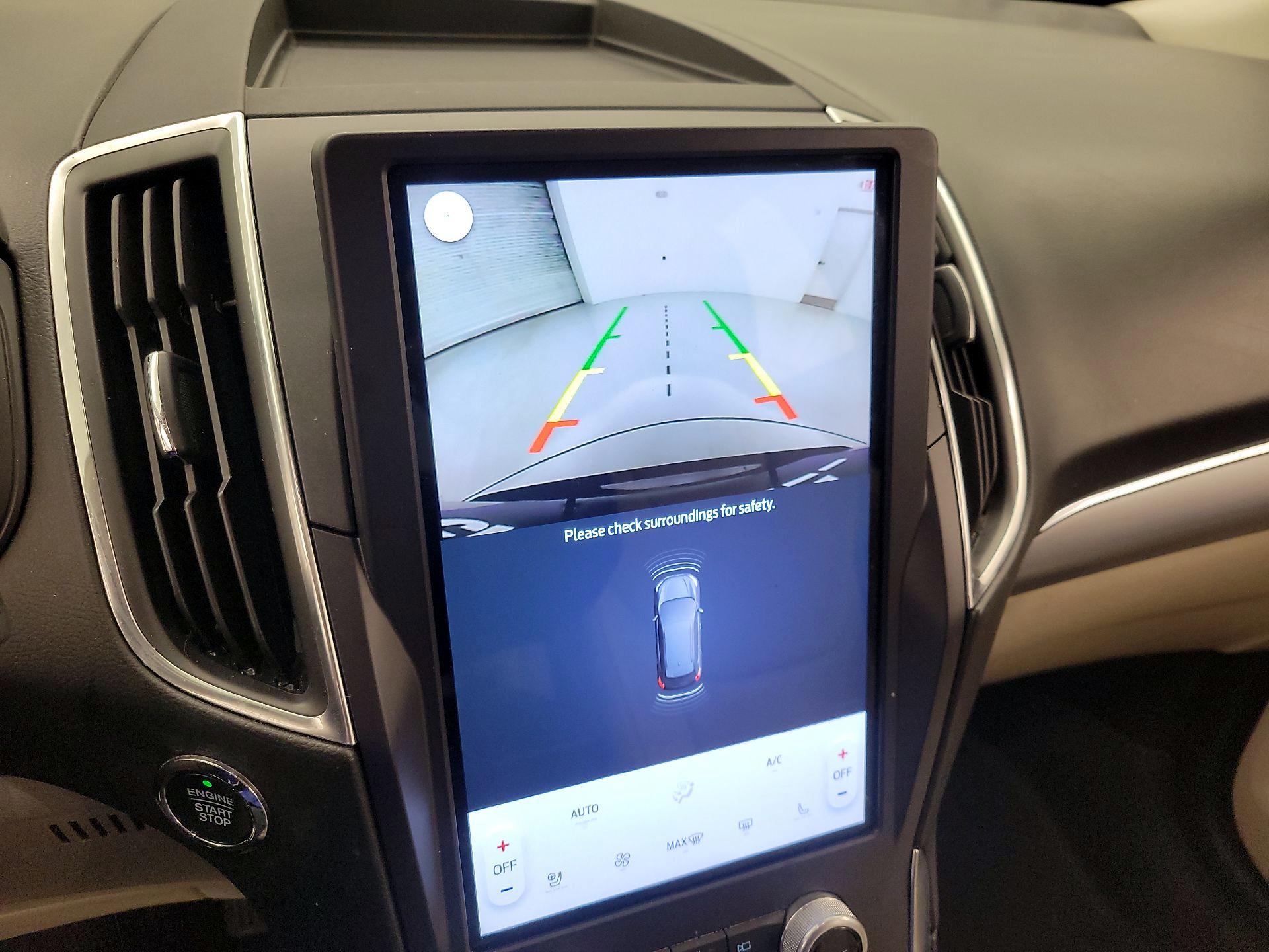 Thumbnail: 2022 Ford Edge - 14