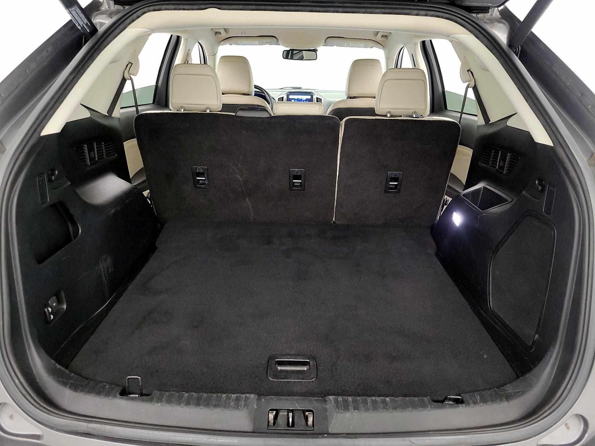 Thumbnail: 2022 Ford Edge - 20