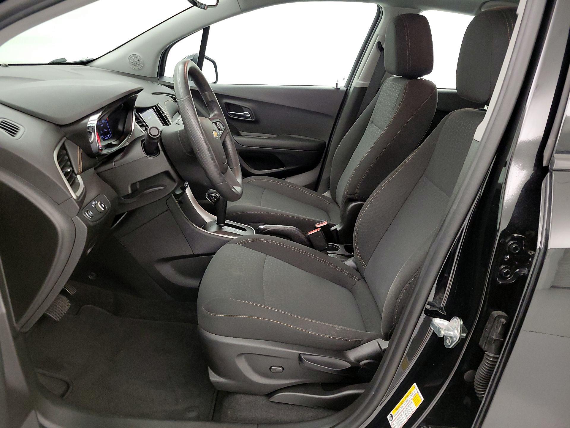 Thumbnail: 2020 Chevrolet Trax - 11