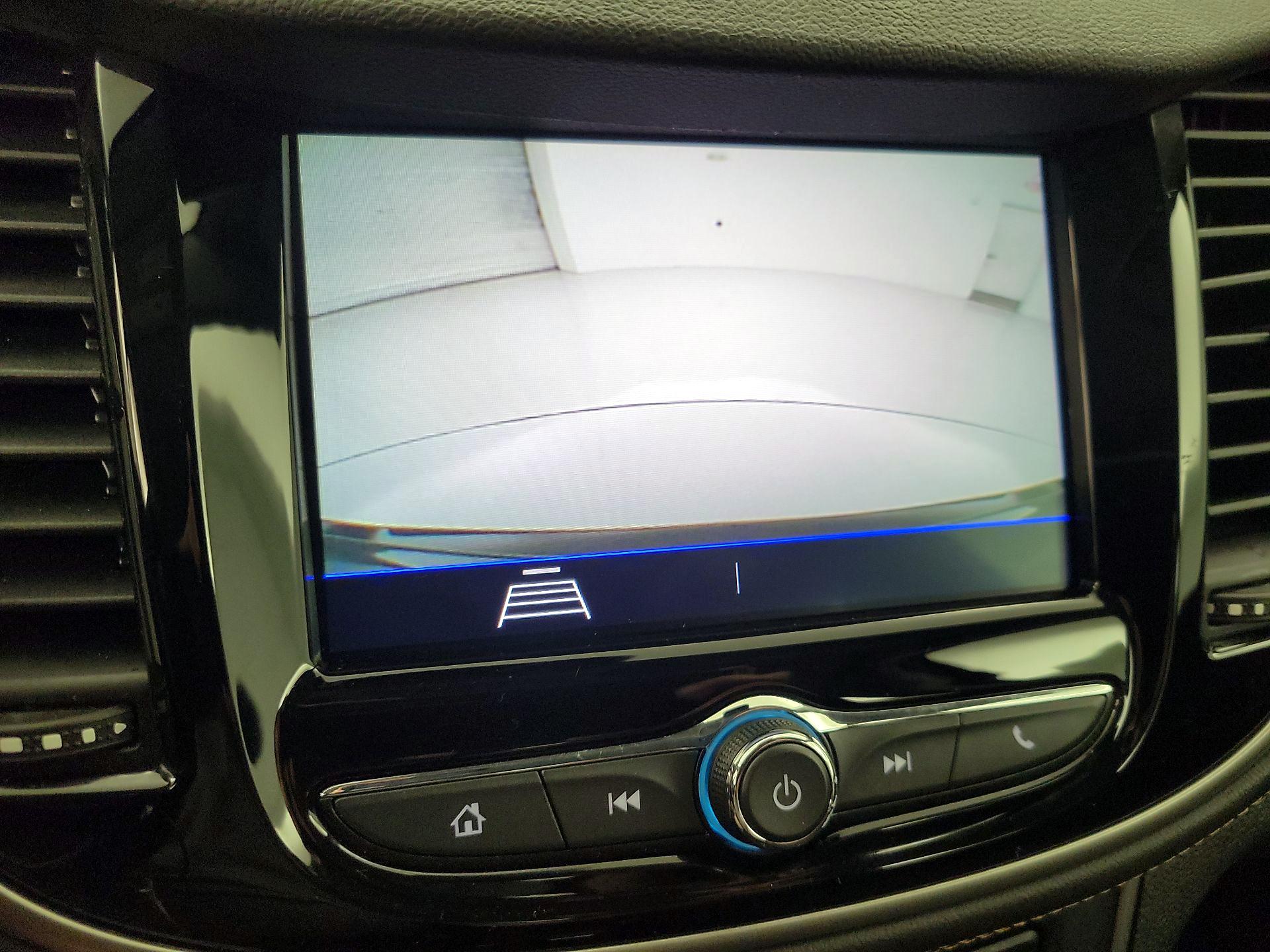 Thumbnail: 2020 Chevrolet Trax - 14