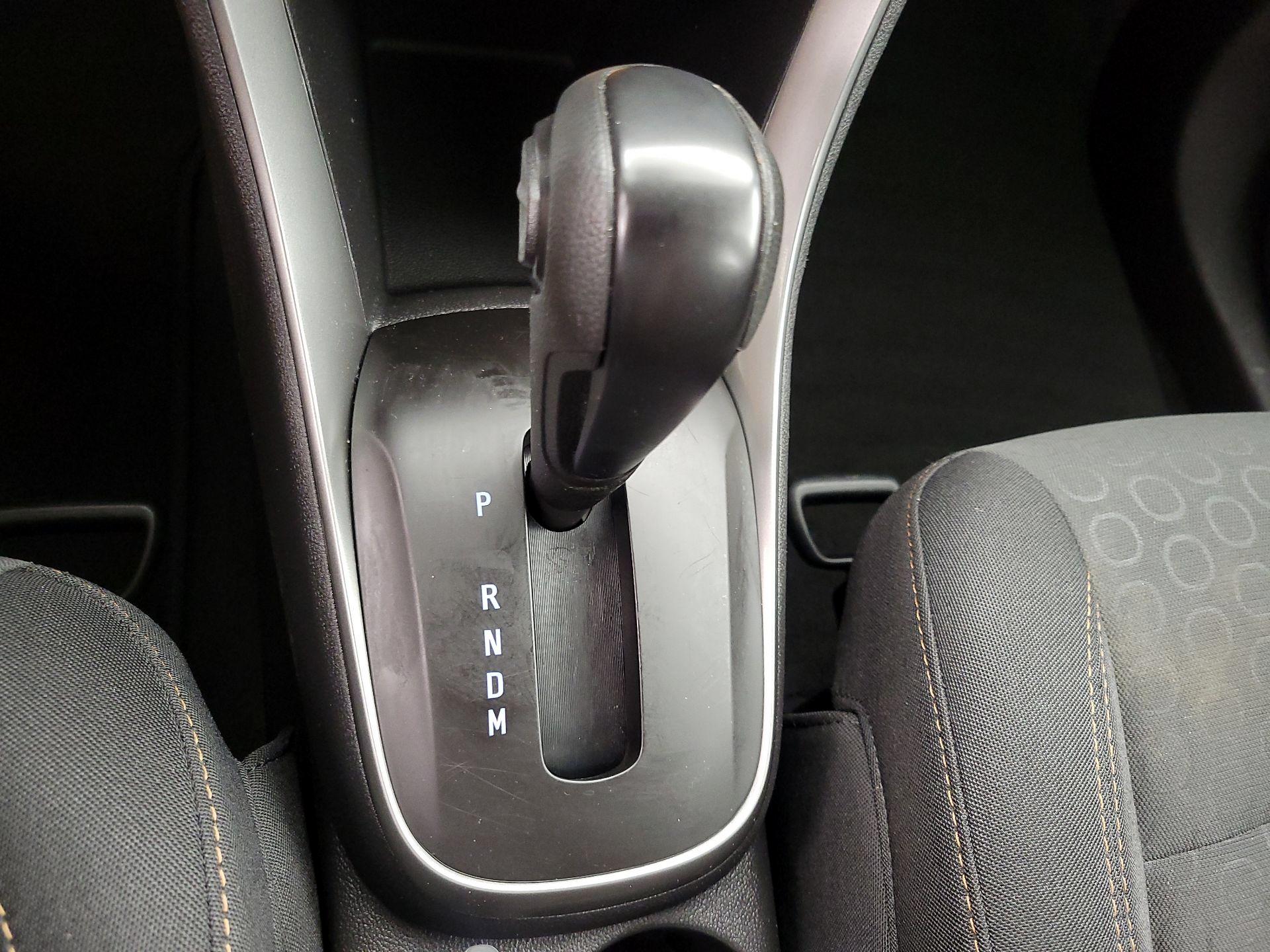 Thumbnail: 2020 Chevrolet Trax - 17