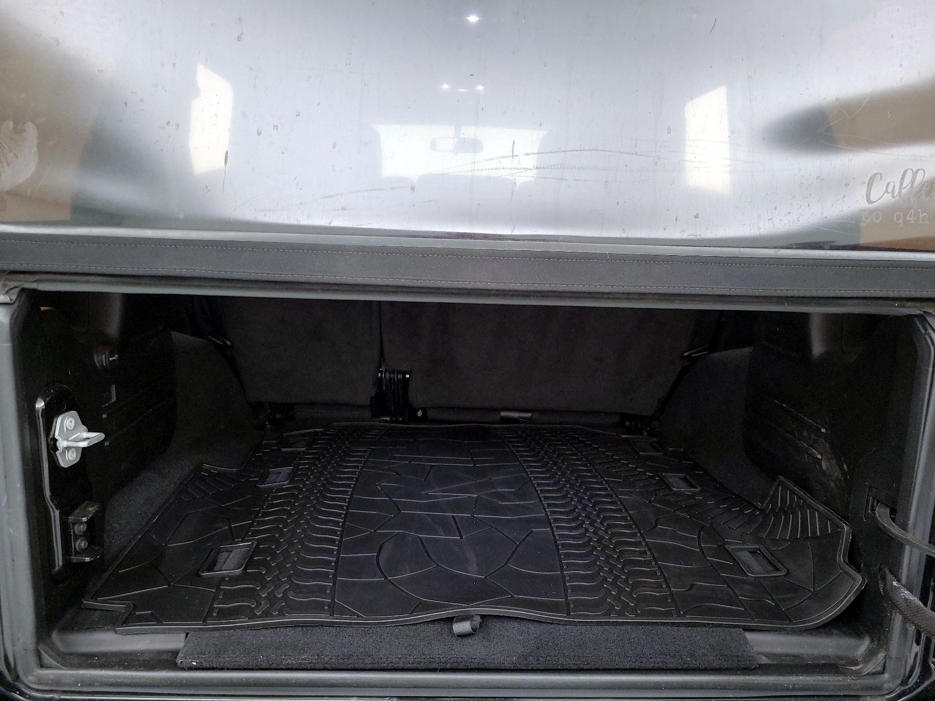 Thumbnail: 2020 Jeep Wrangler - 20