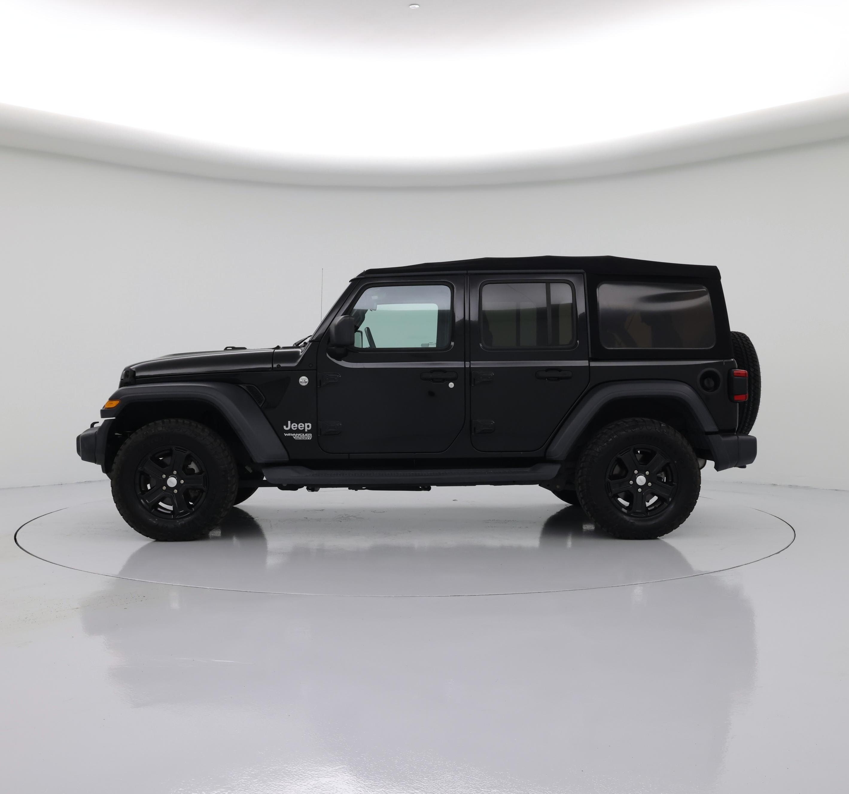 Thumbnail: 2020 Jeep Wrangler - 3