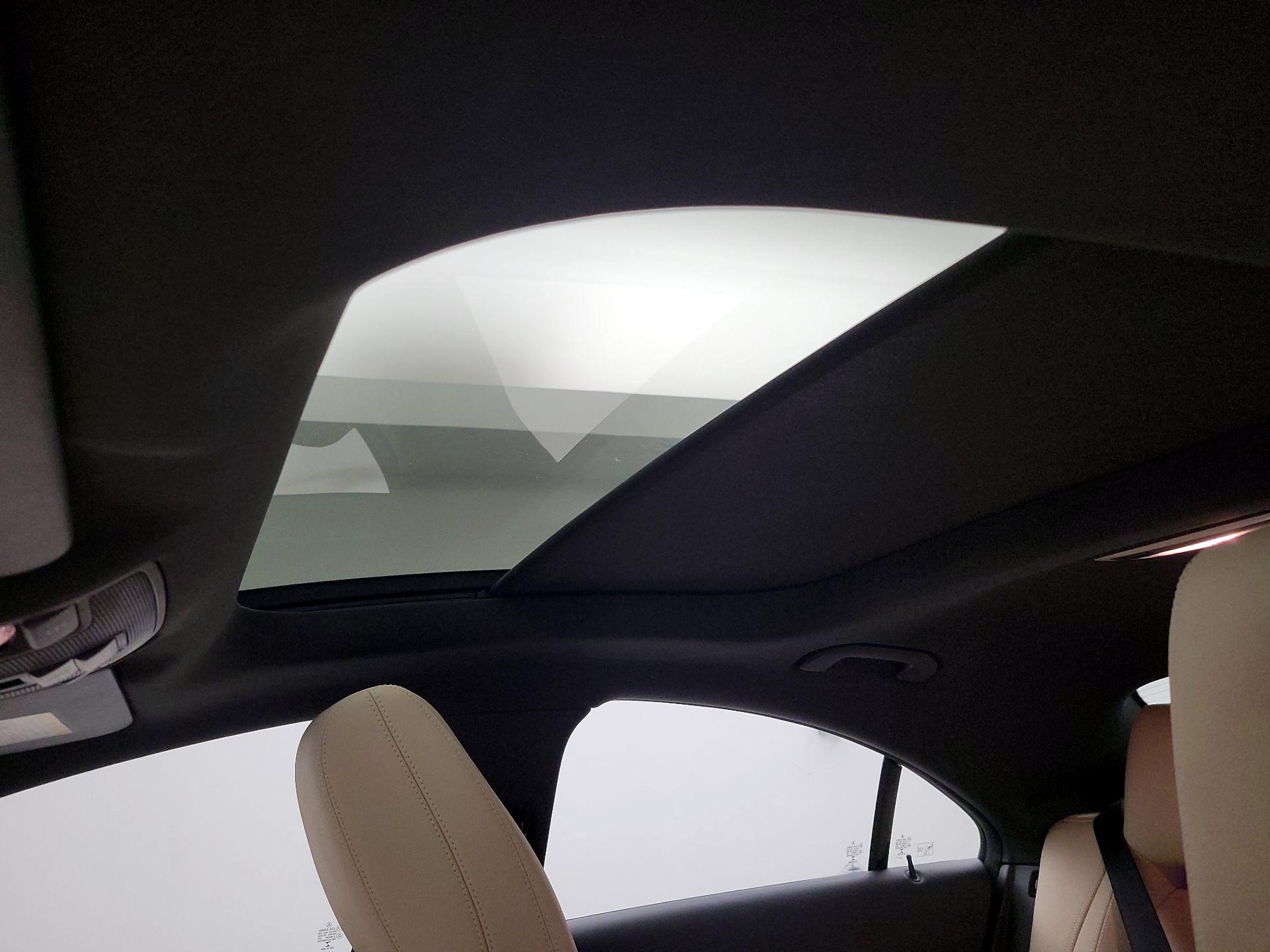 Thumbnail: 2019 Mercedes-Benz CLA - 19