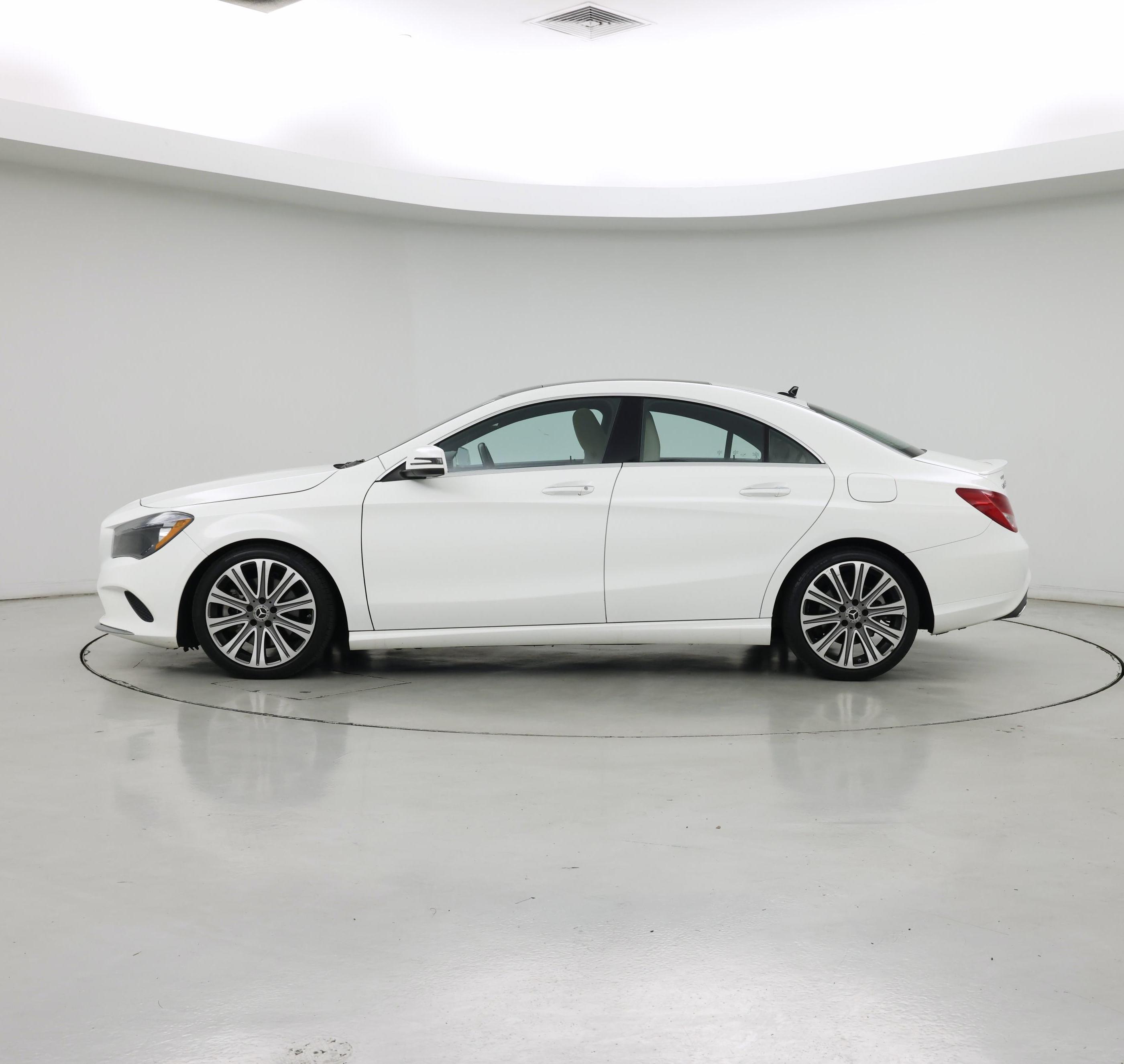 Thumbnail: 2019 Mercedes-Benz CLA - 3