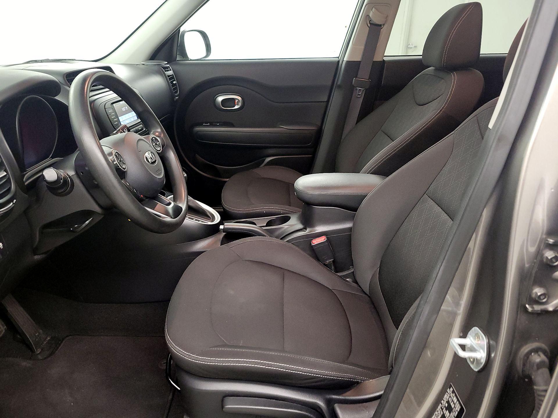 Thumbnail: 2019 Kia Soul - 11