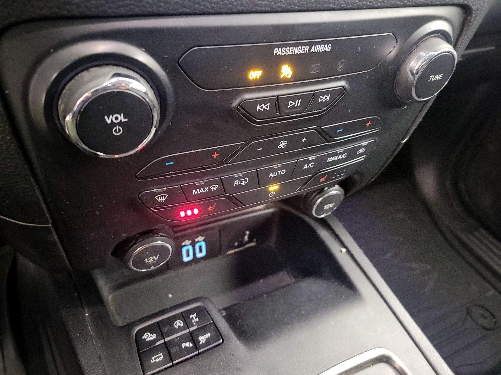 Thumbnail: 2019 Ford Ranger - 16