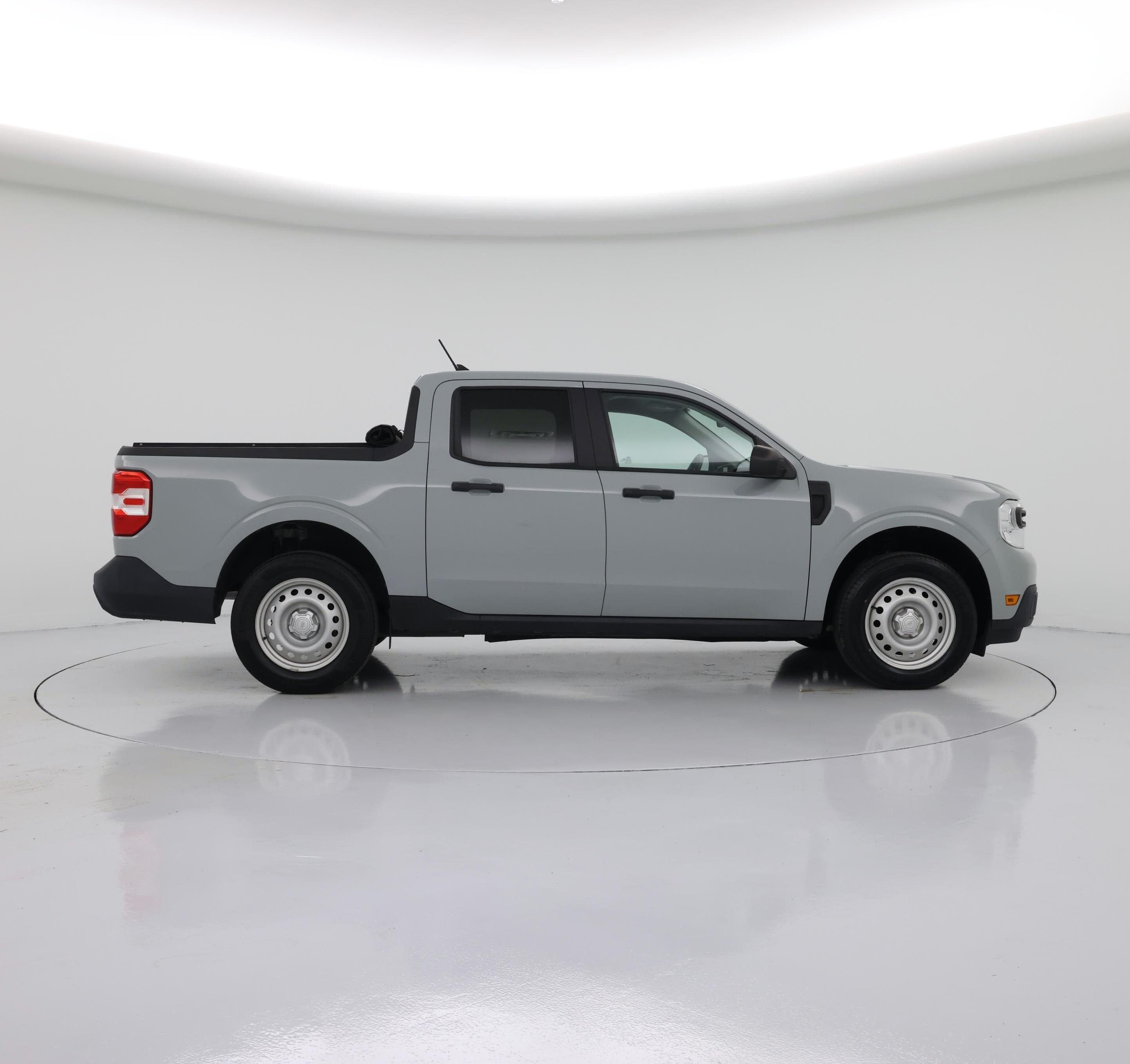 Thumbnail: 2022 Ford Maverick - 7