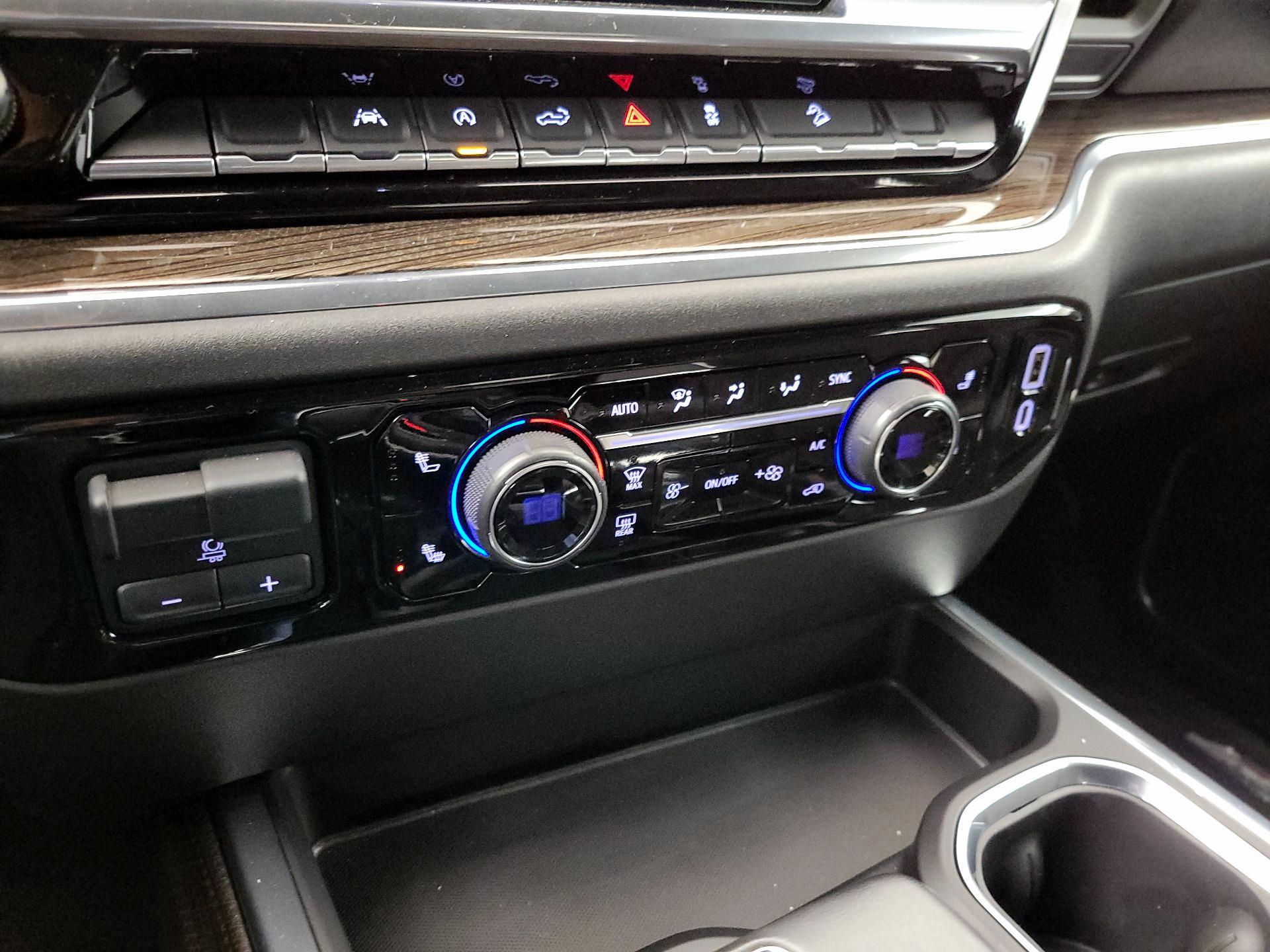 Thumbnail: 2023 Chevrolet Silverado 1500 - 16