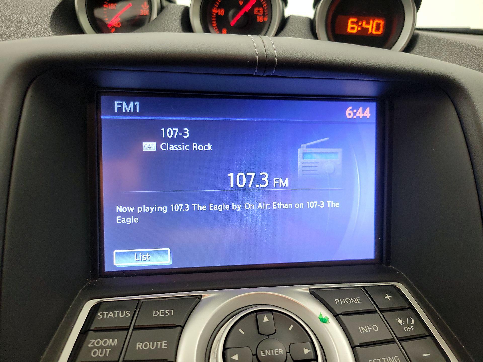 Thumbnail: 2015 Nissan Z - 16