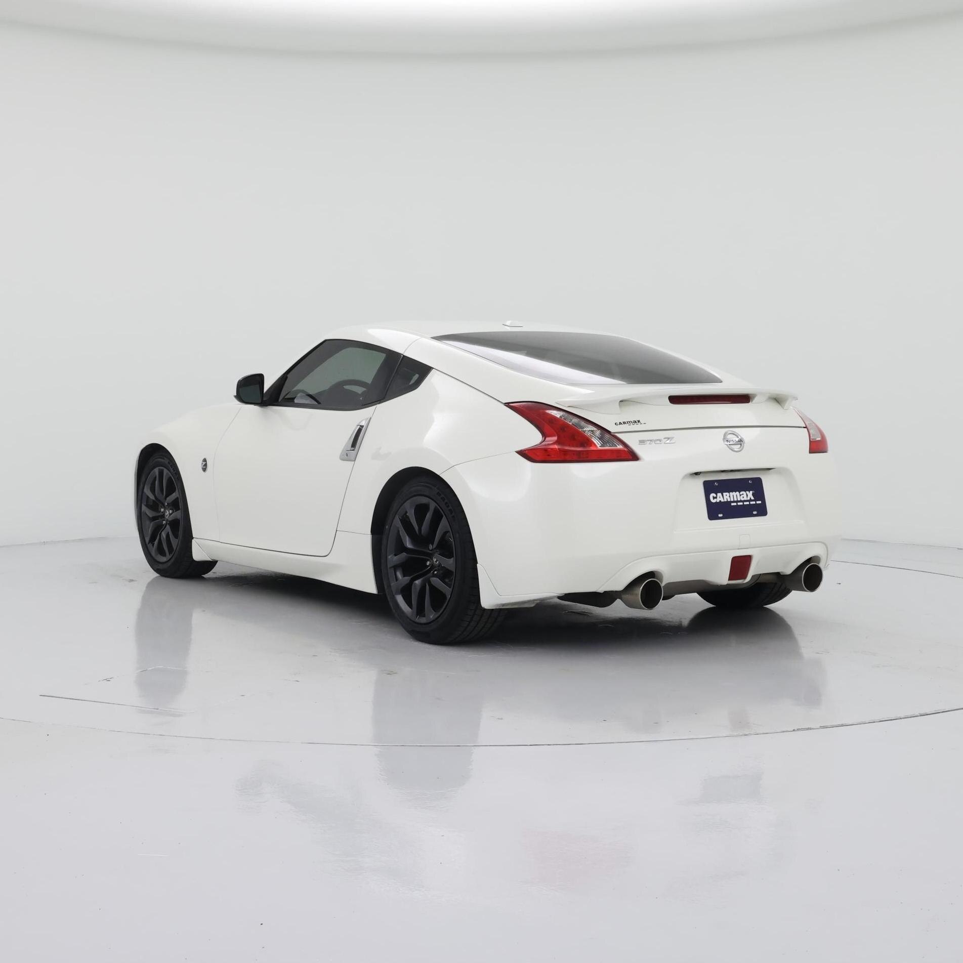 Thumbnail: 2015 Nissan Z - 2