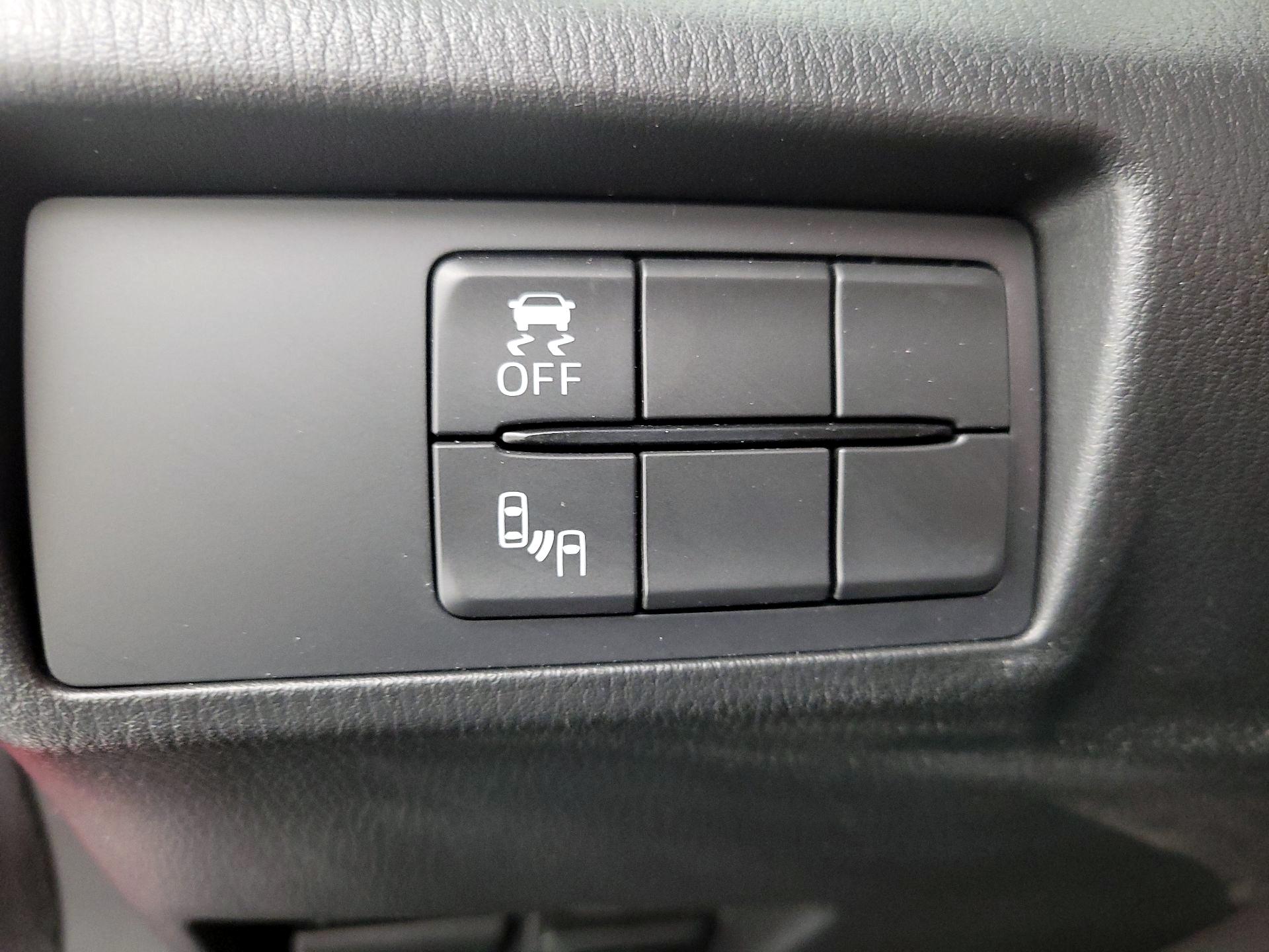 Thumbnail: 2019 Fiat 124 Spider - 13