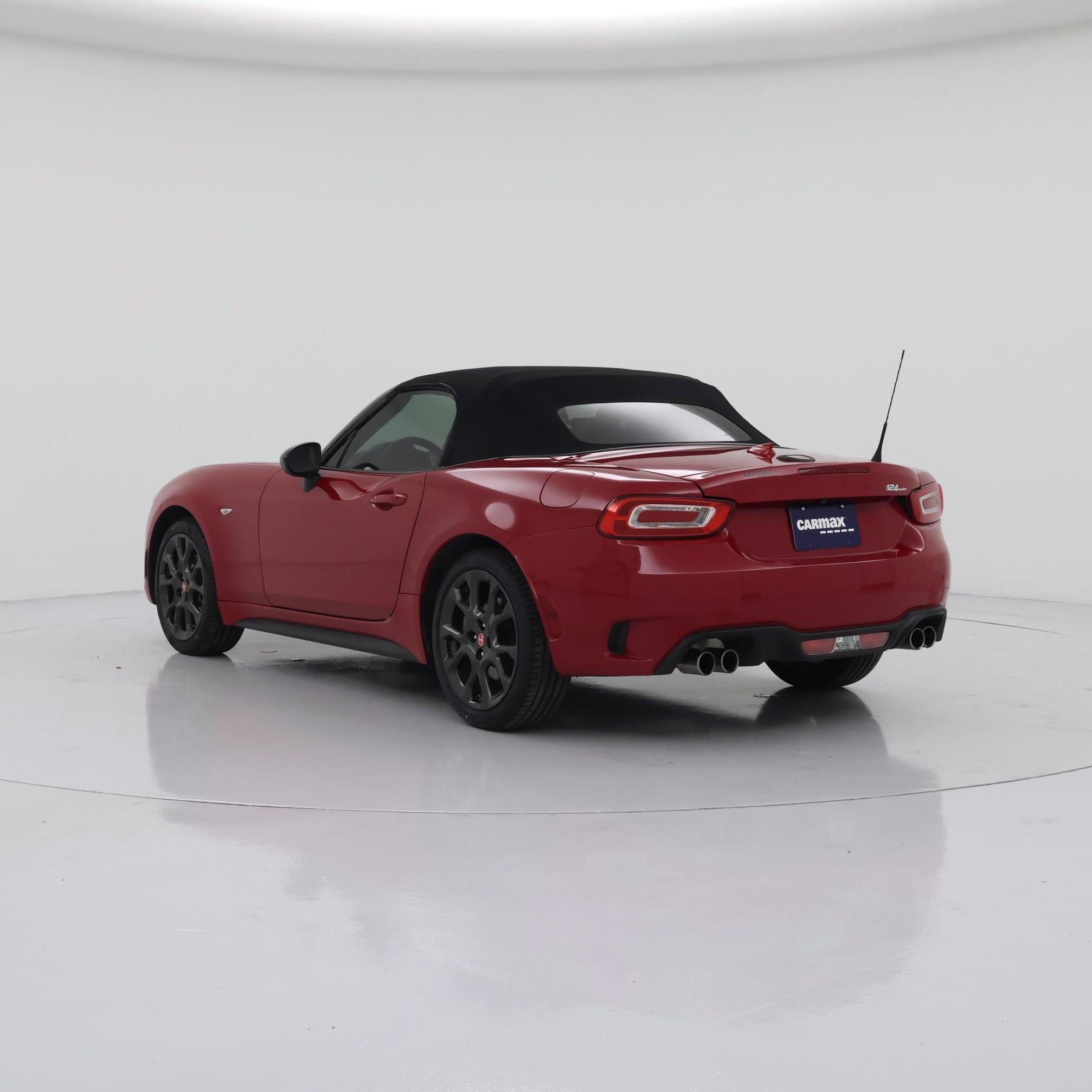 Thumbnail: 2019 Fiat 124 Spider - 2