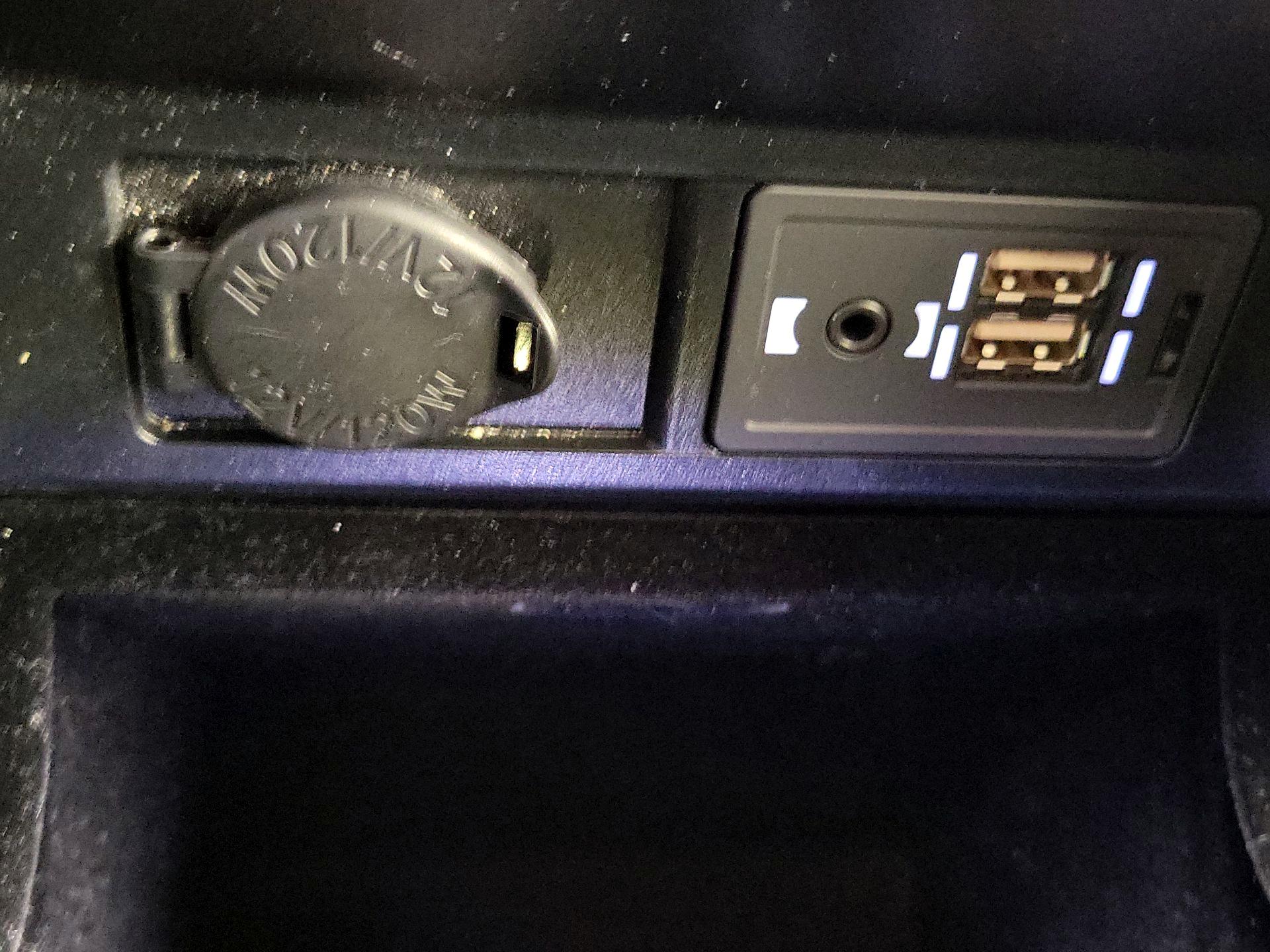 Thumbnail: 2016 Lexus RX - 19