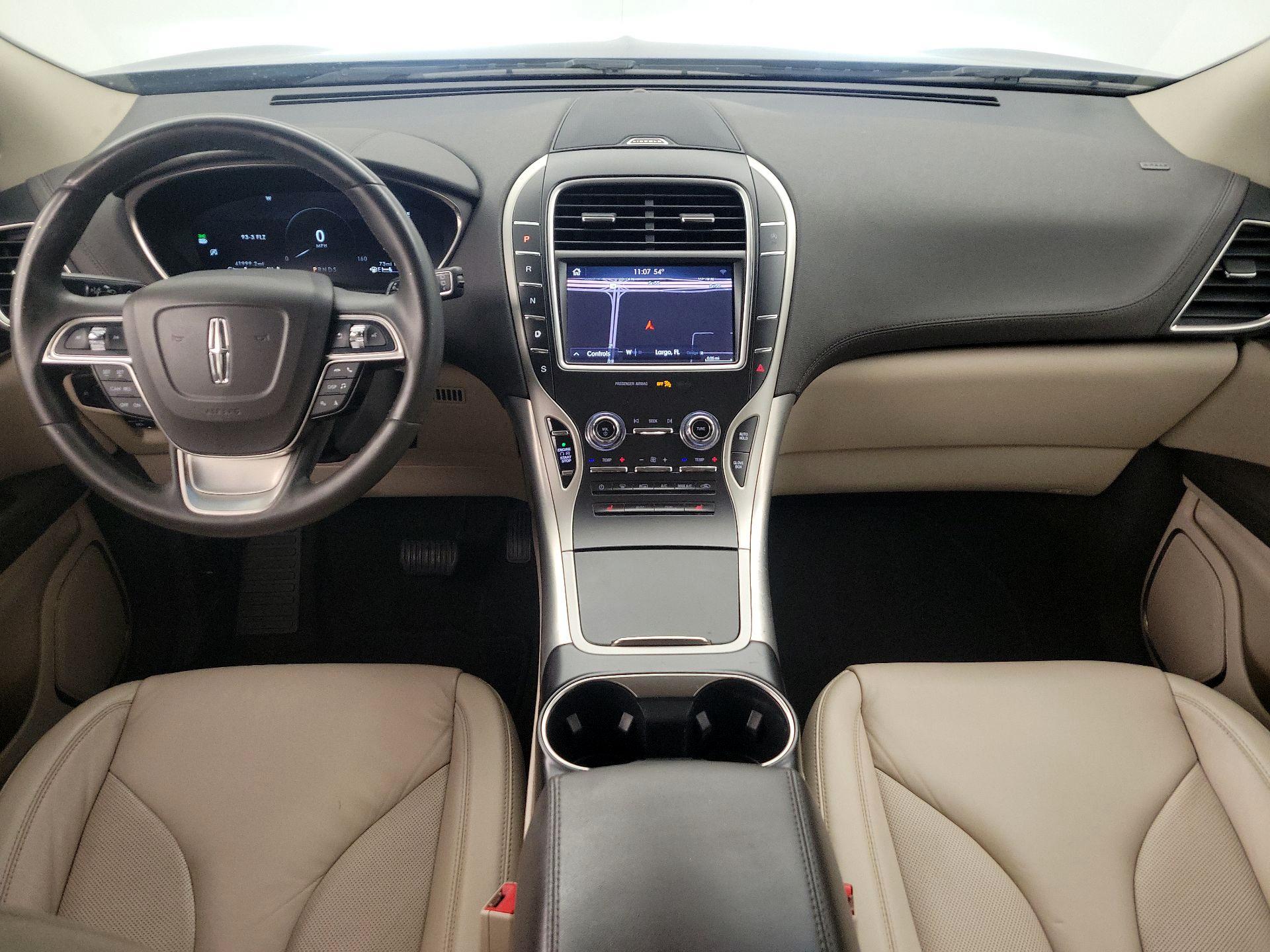 Thumbnail: 2020 Lincoln Nautilus - 9