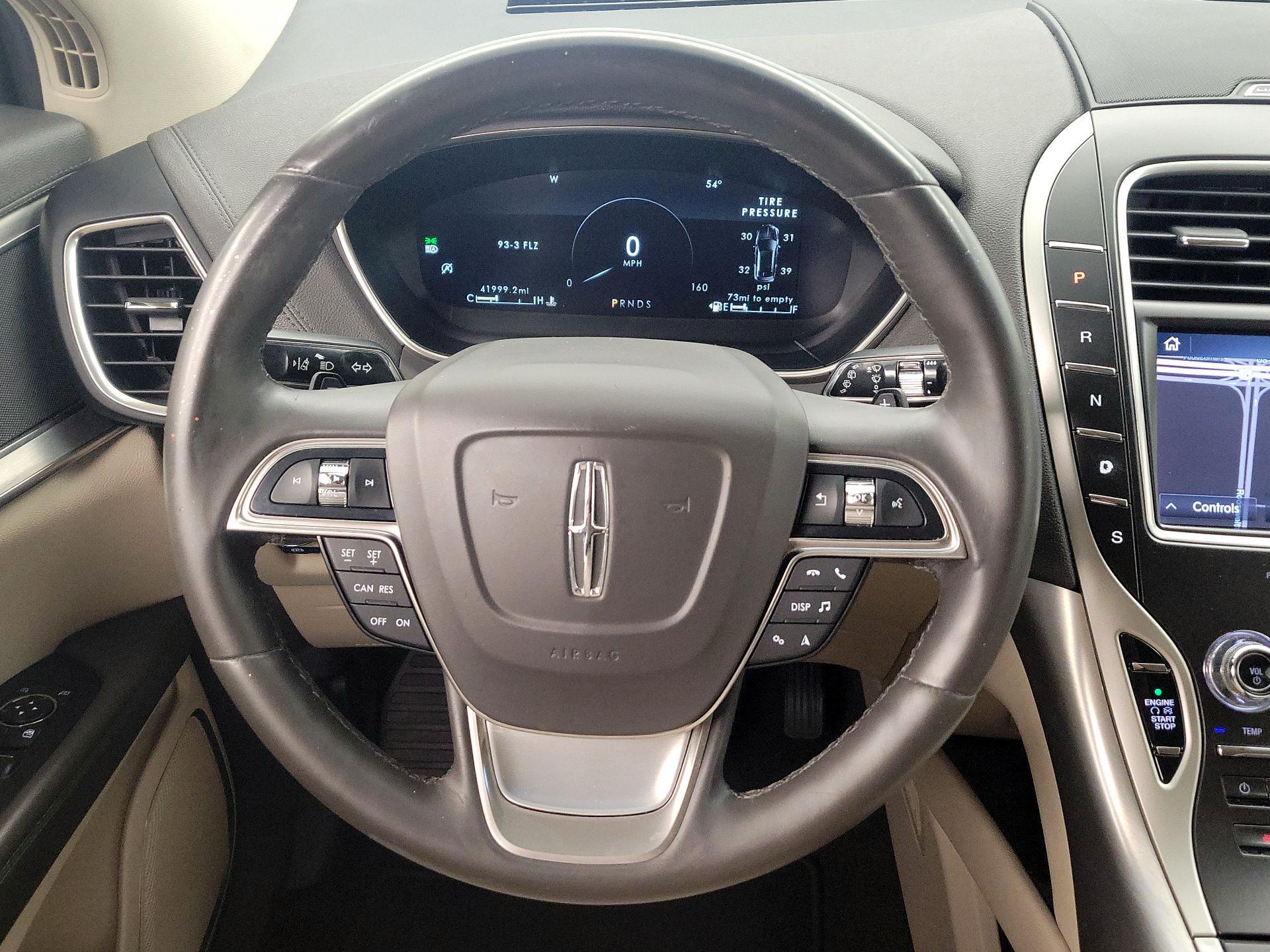 Thumbnail: 2020 Lincoln Nautilus - 10