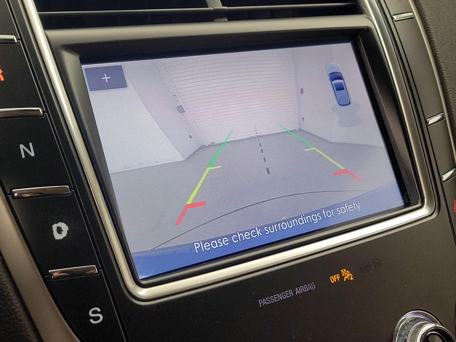 Thumbnail: 2020 Lincoln Nautilus - 15